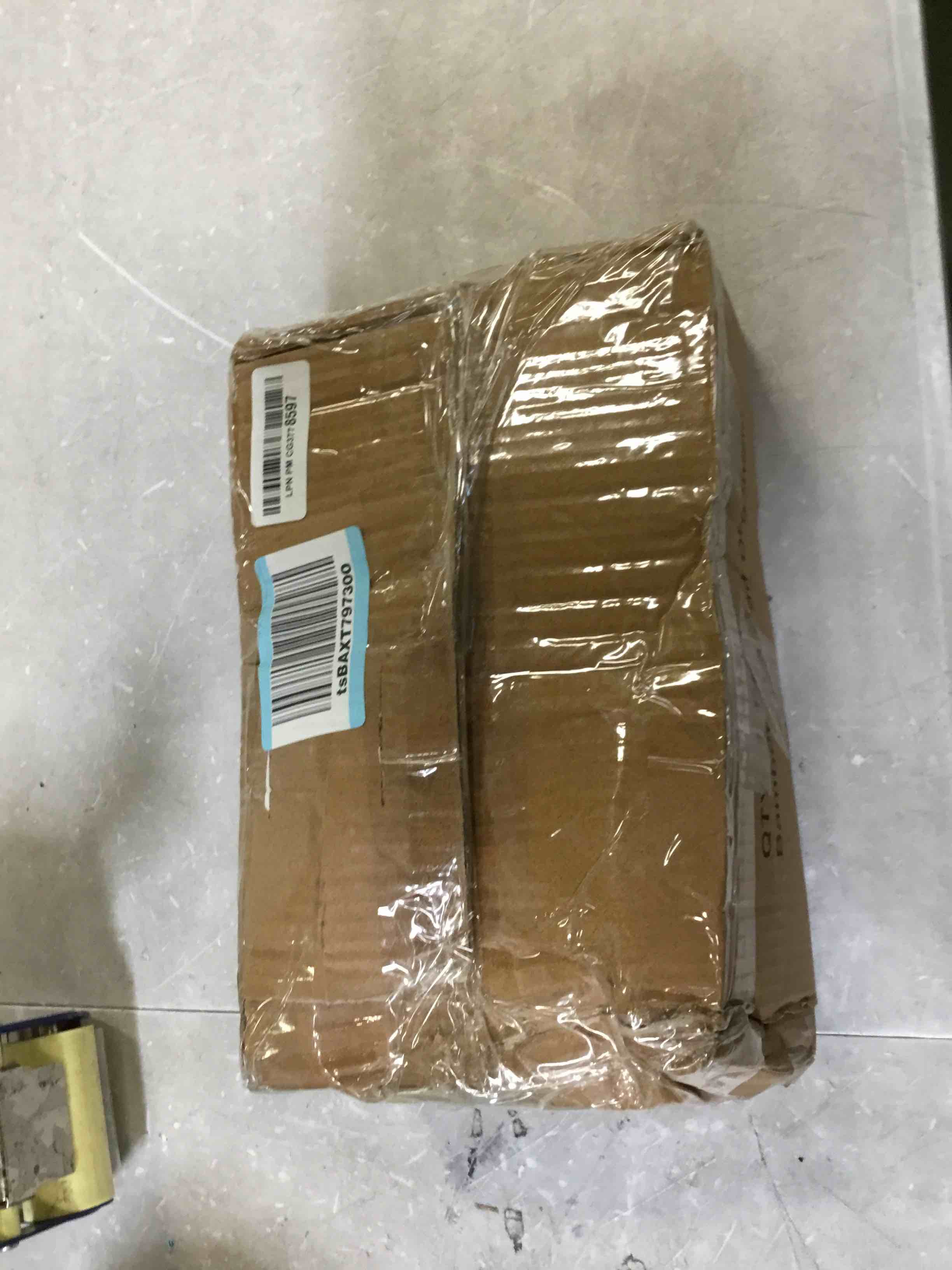https://s3.amazonaws.com/lotting-images-prod/bidfta/BLU6287476_1713808253070.jpeg