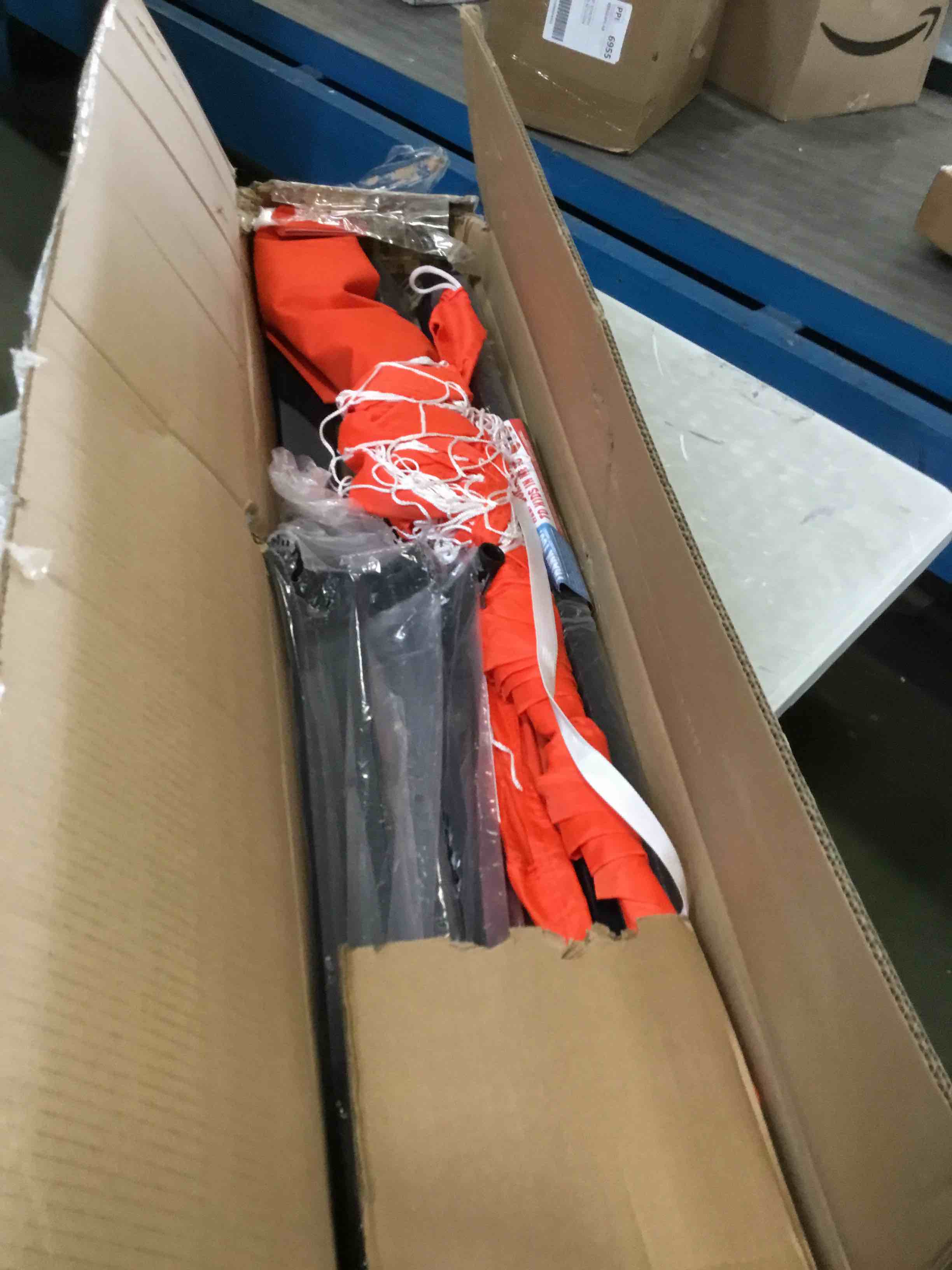 https://s3.amazonaws.com/lotting-images-prod/bidfta/BLU6287661_1713896689460.jpeg