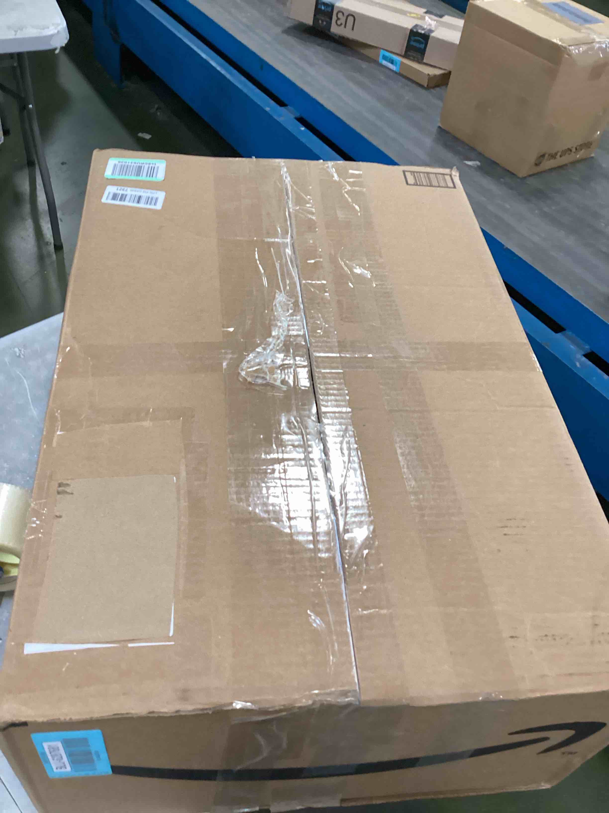 https://s3.amazonaws.com/lotting-images-prod/bidfta/BLU6287681_1713900883401.jpeg