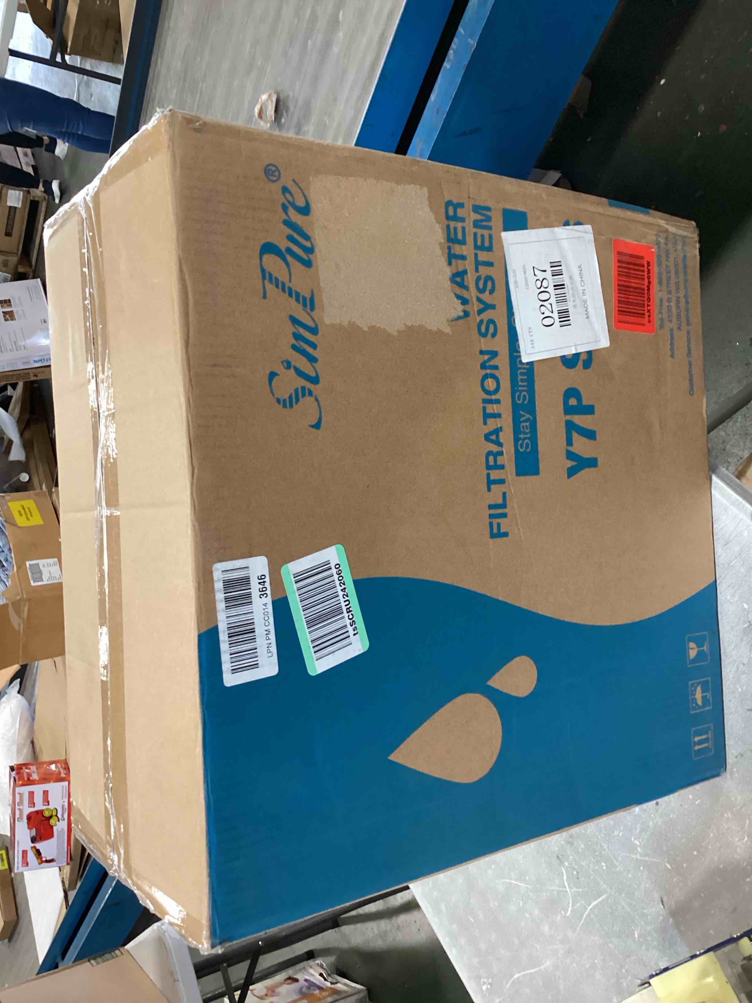 https://s3.amazonaws.com/lotting-images-prod/bidfta/BLU6287691_1713901914002.jpeg