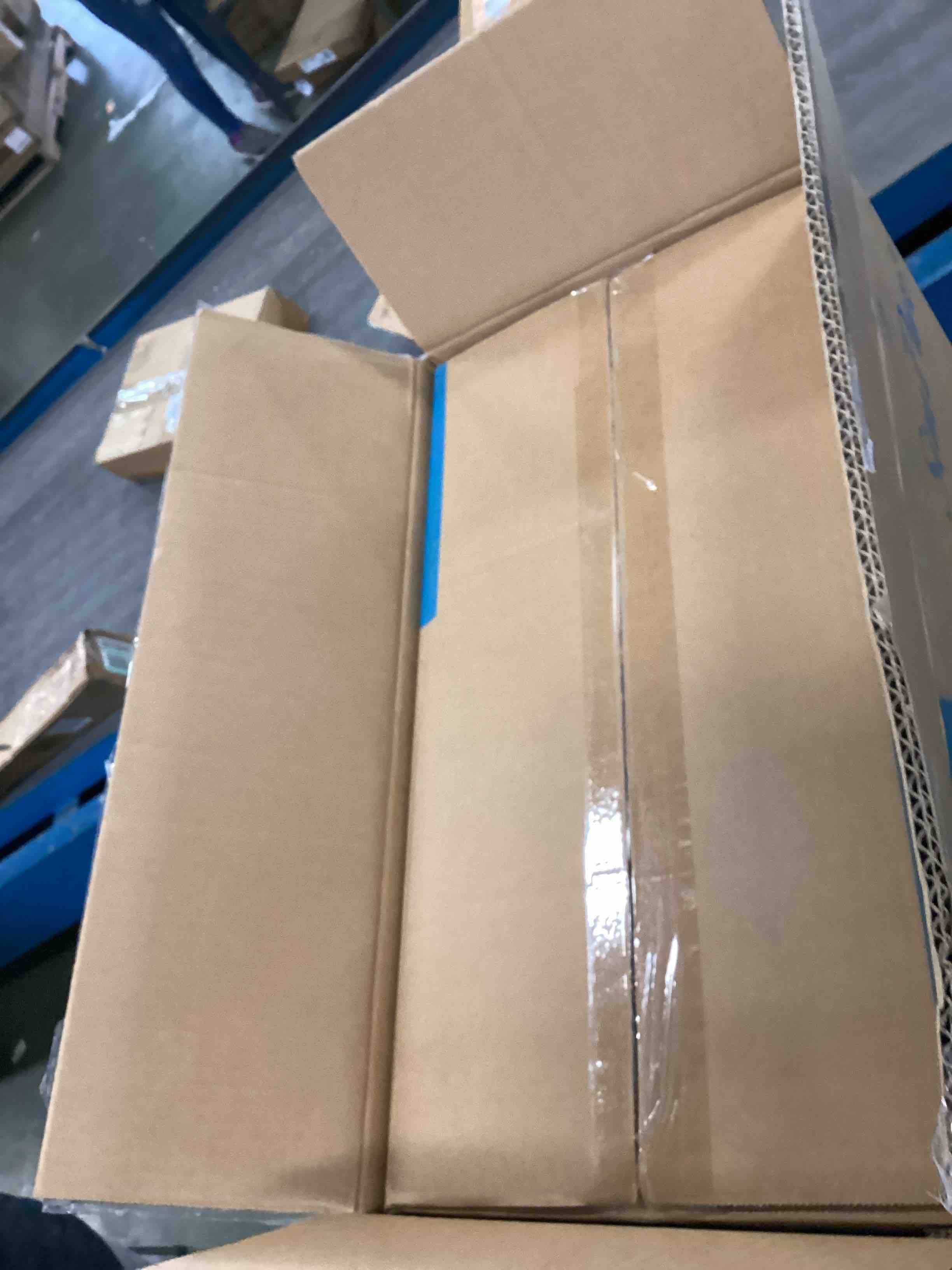 https://s3.amazonaws.com/lotting-images-prod/bidfta/BLU6287691_1713901944263.jpeg