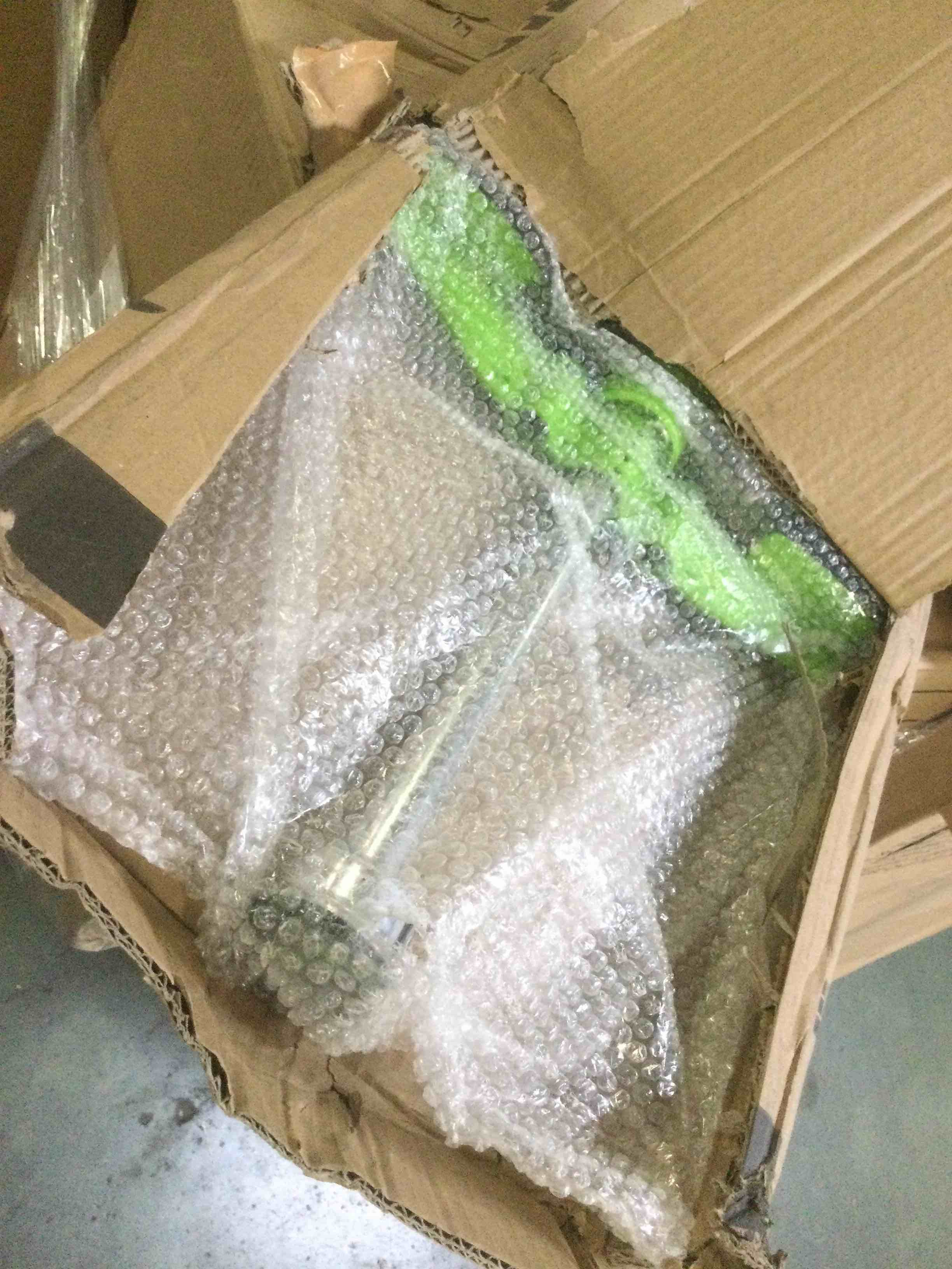 https://s3.amazonaws.com/lotting-images-prod/bidfta/BLU6288453_1713456934781.jpeg