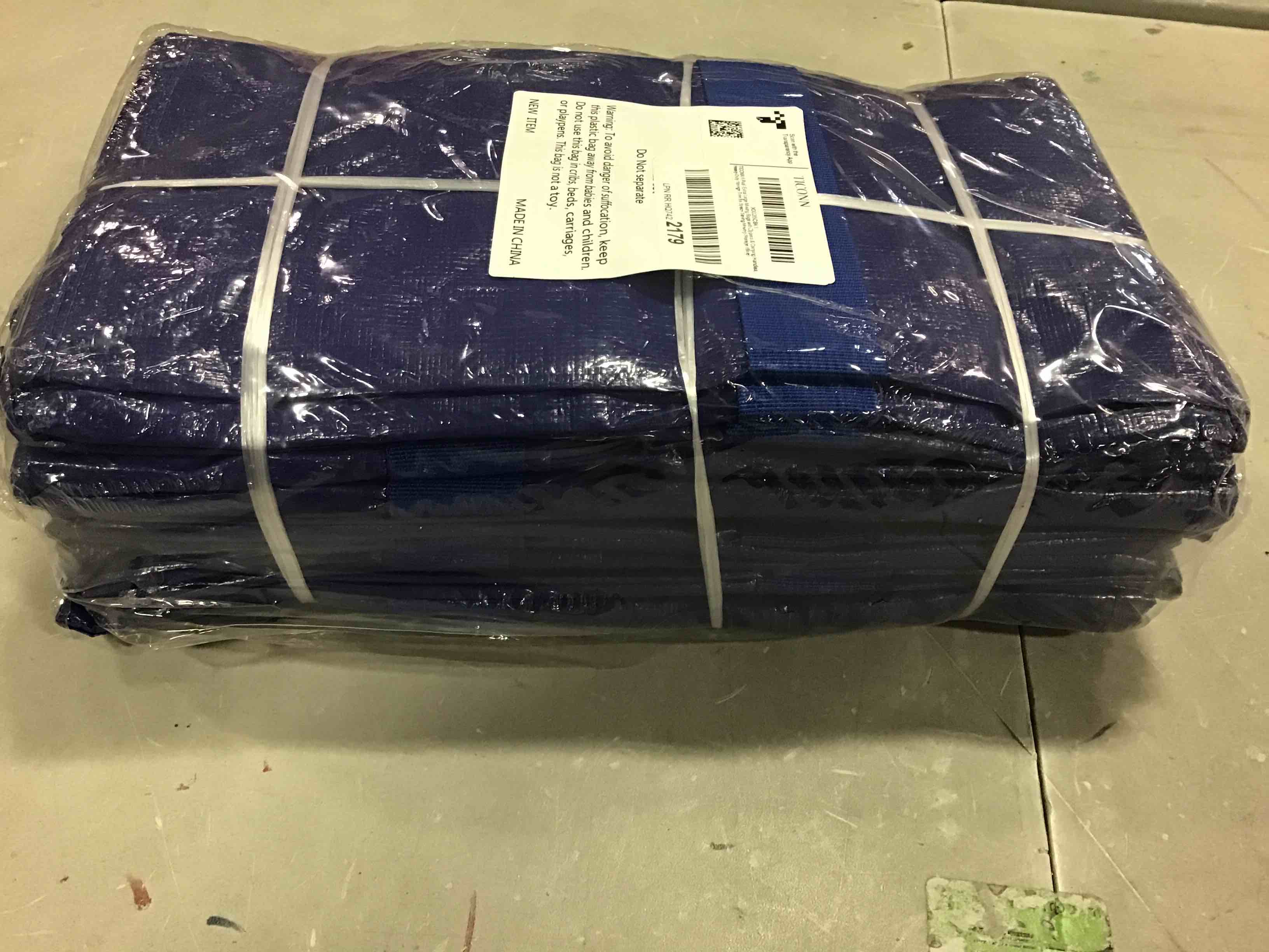 https://s3.amazonaws.com/lotting-images-prod/bidfta/BLU6288637_1713788512907.jpeg