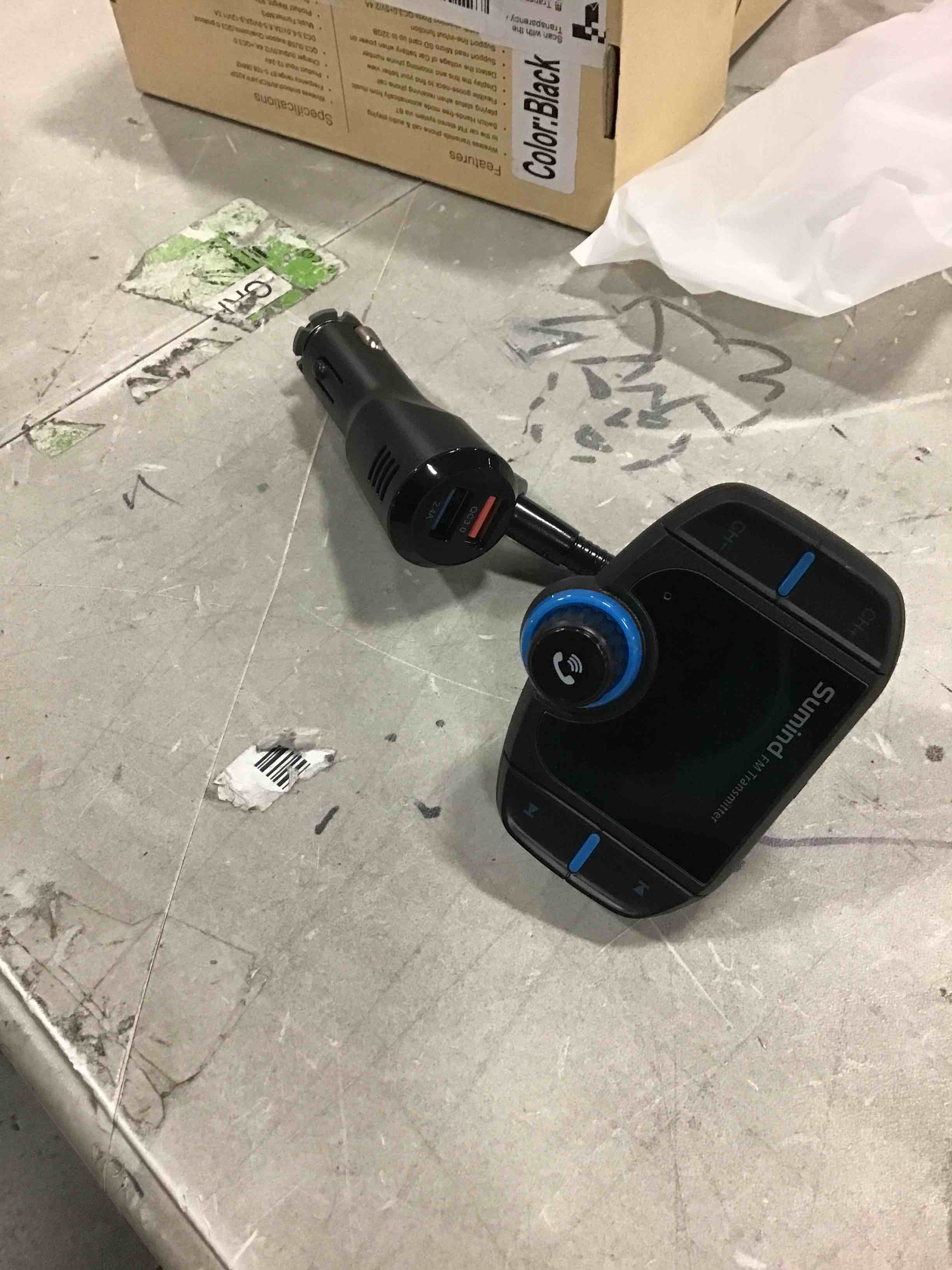 https://s3.amazonaws.com/lotting-images-prod/bidfta/BLU6288657_1713791221130.jpeg