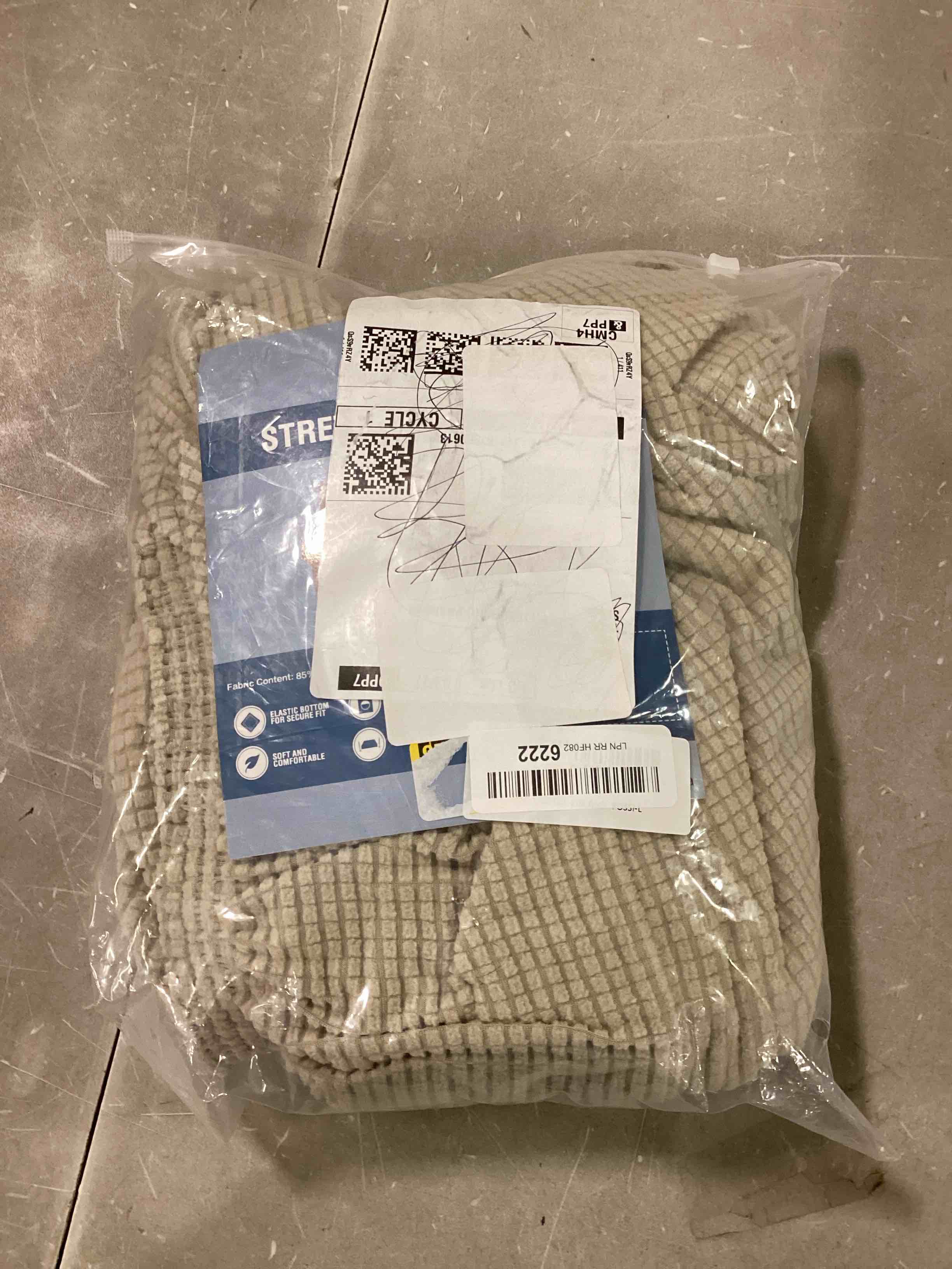 https://s3.amazonaws.com/lotting-images-prod/bidfta/BLU6289314_1714066823120.jpeg