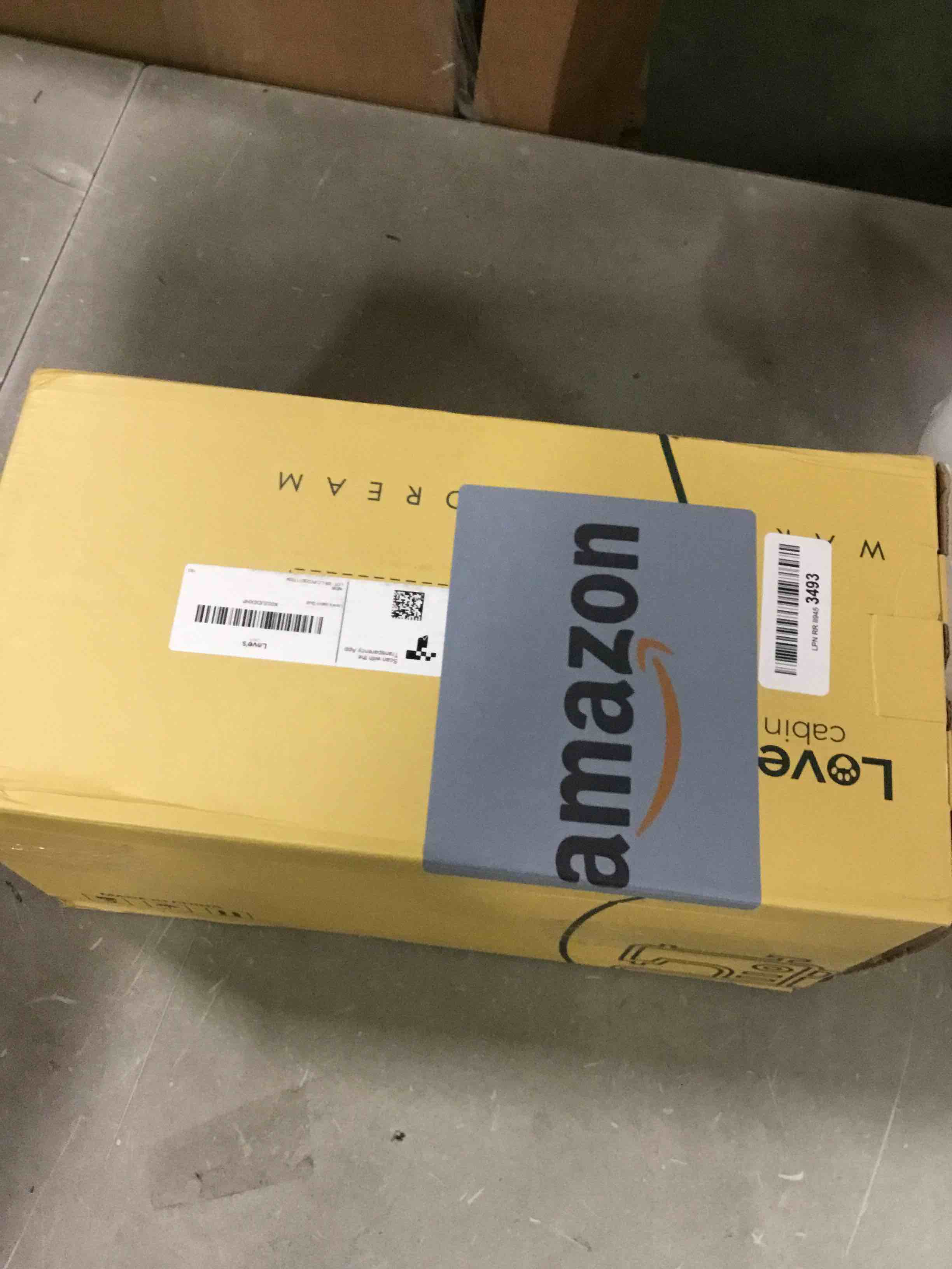 https://s3.amazonaws.com/lotting-images-prod/bidfta/BLU6289626_1714408748914.jpeg