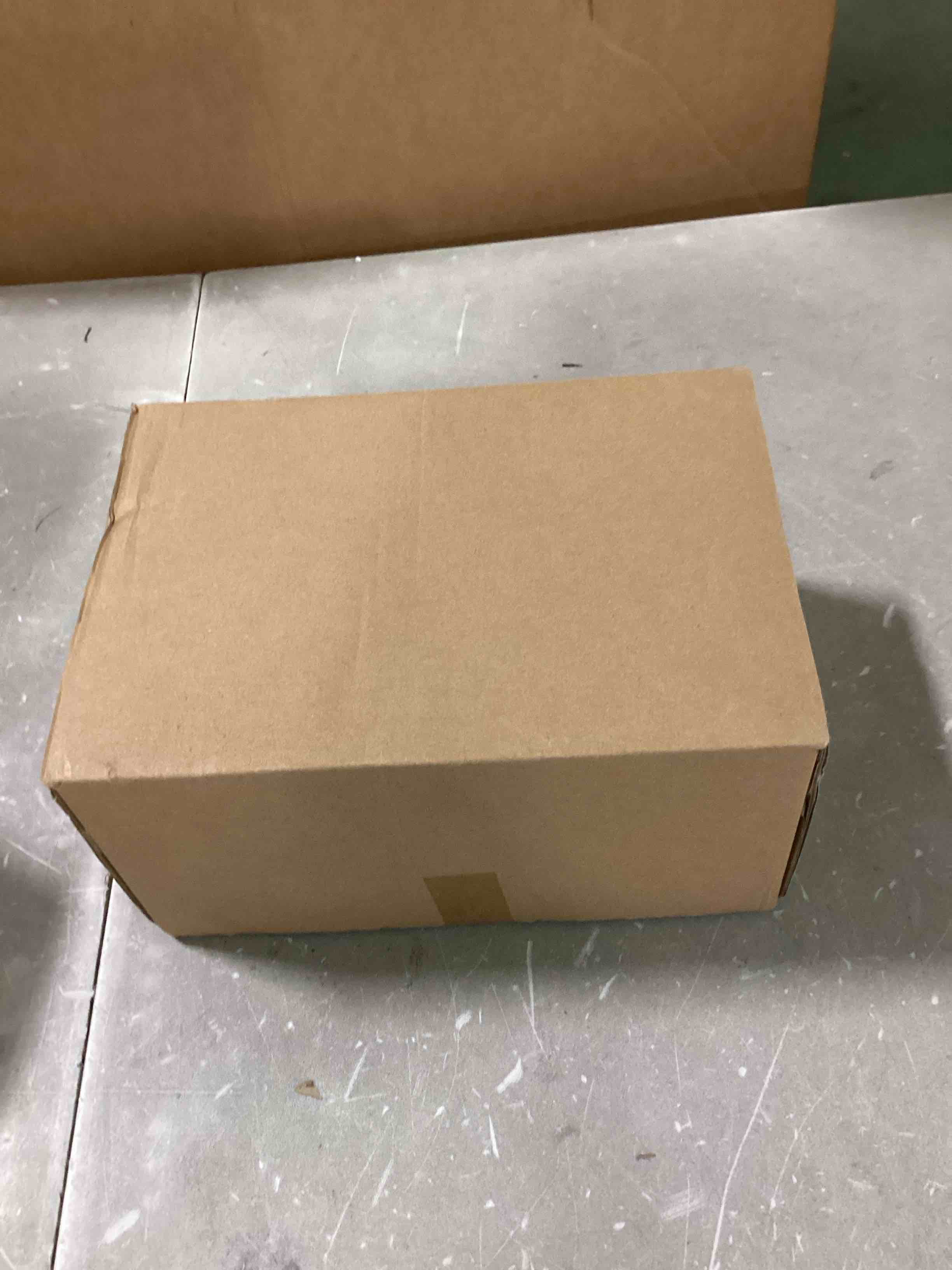 https://s3.amazonaws.com/lotting-images-prod/bidfta/BLU6289773_1714661489595.jpeg