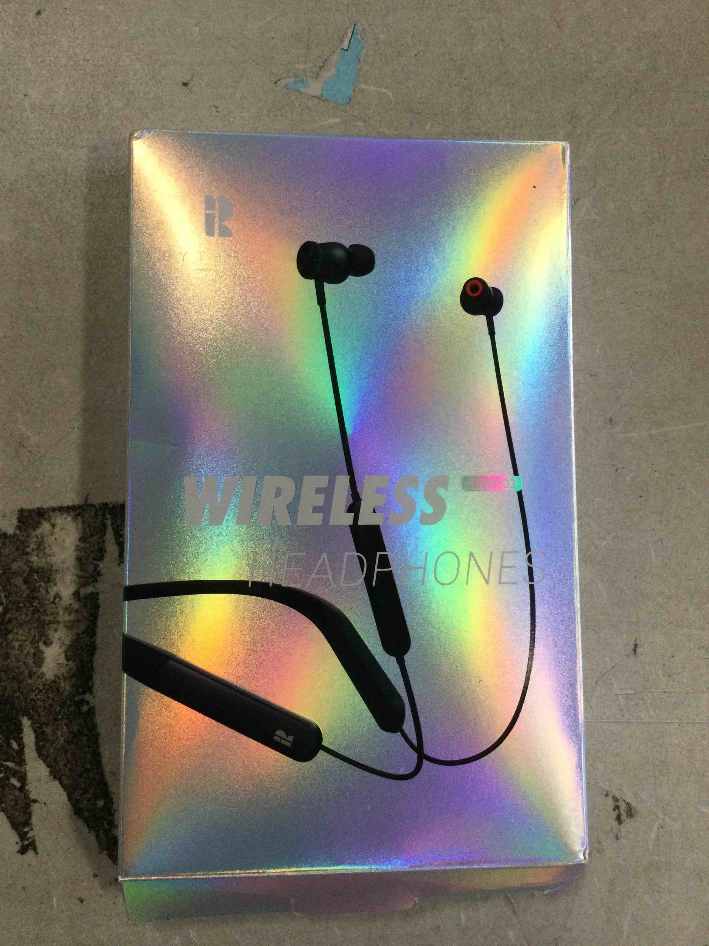 https://s3.amazonaws.com/lotting-images-prod/bidfta/BLU6290004_1713287238452.jpeg