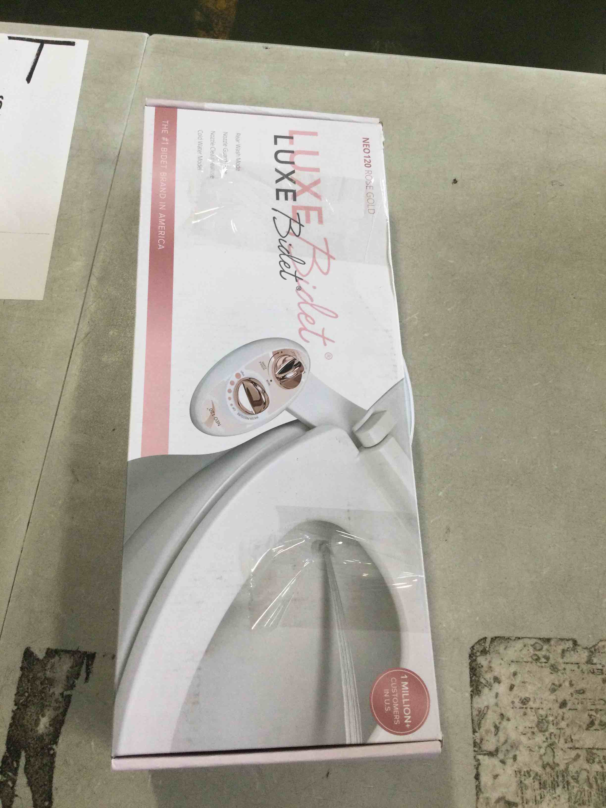 https://s3.amazonaws.com/lotting-images-prod/bidfta/BLU6290142_1713297415822.jpeg