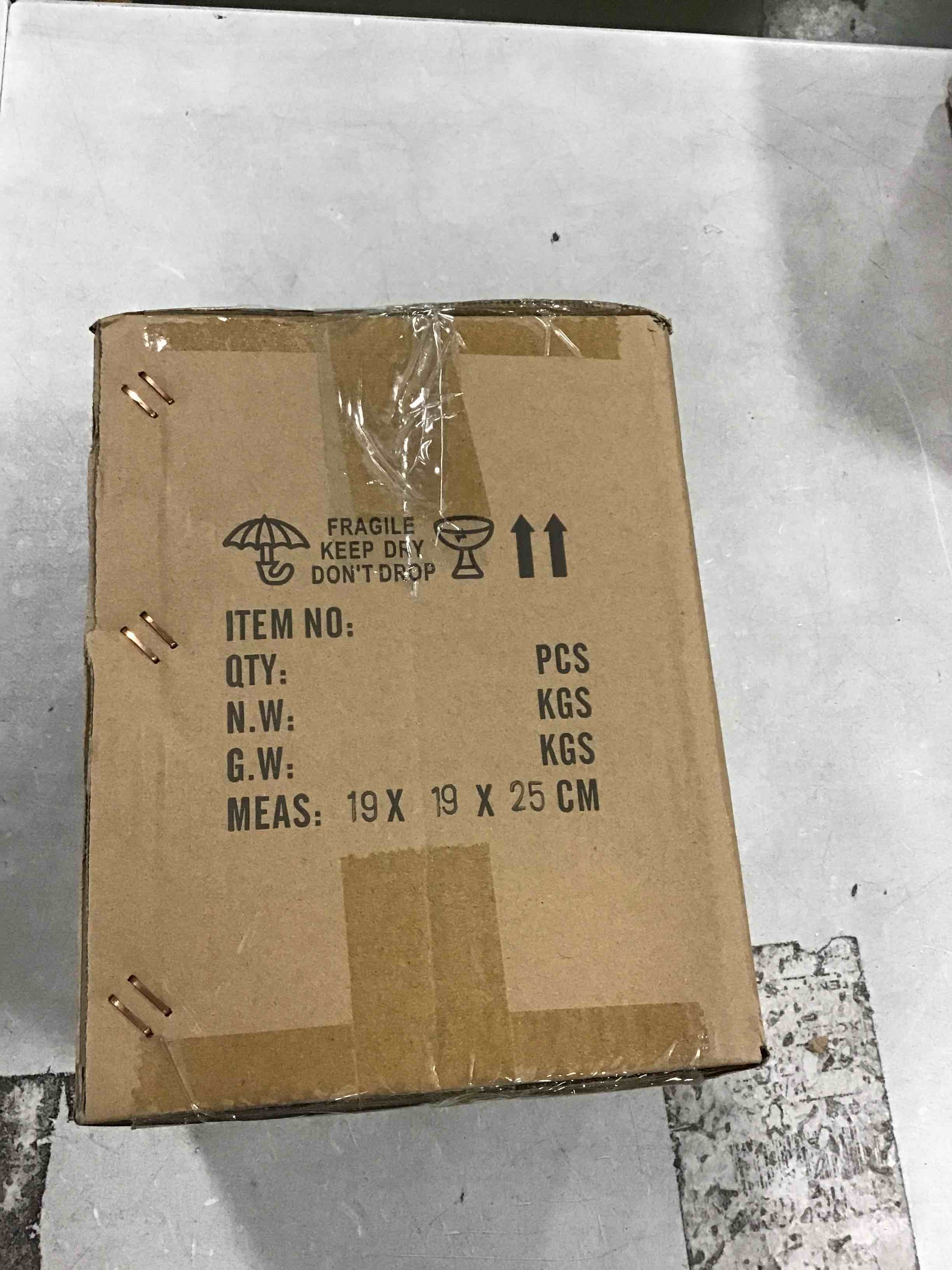 https://s3.amazonaws.com/lotting-images-prod/bidfta/BLU6290188_1713357340154.jpeg