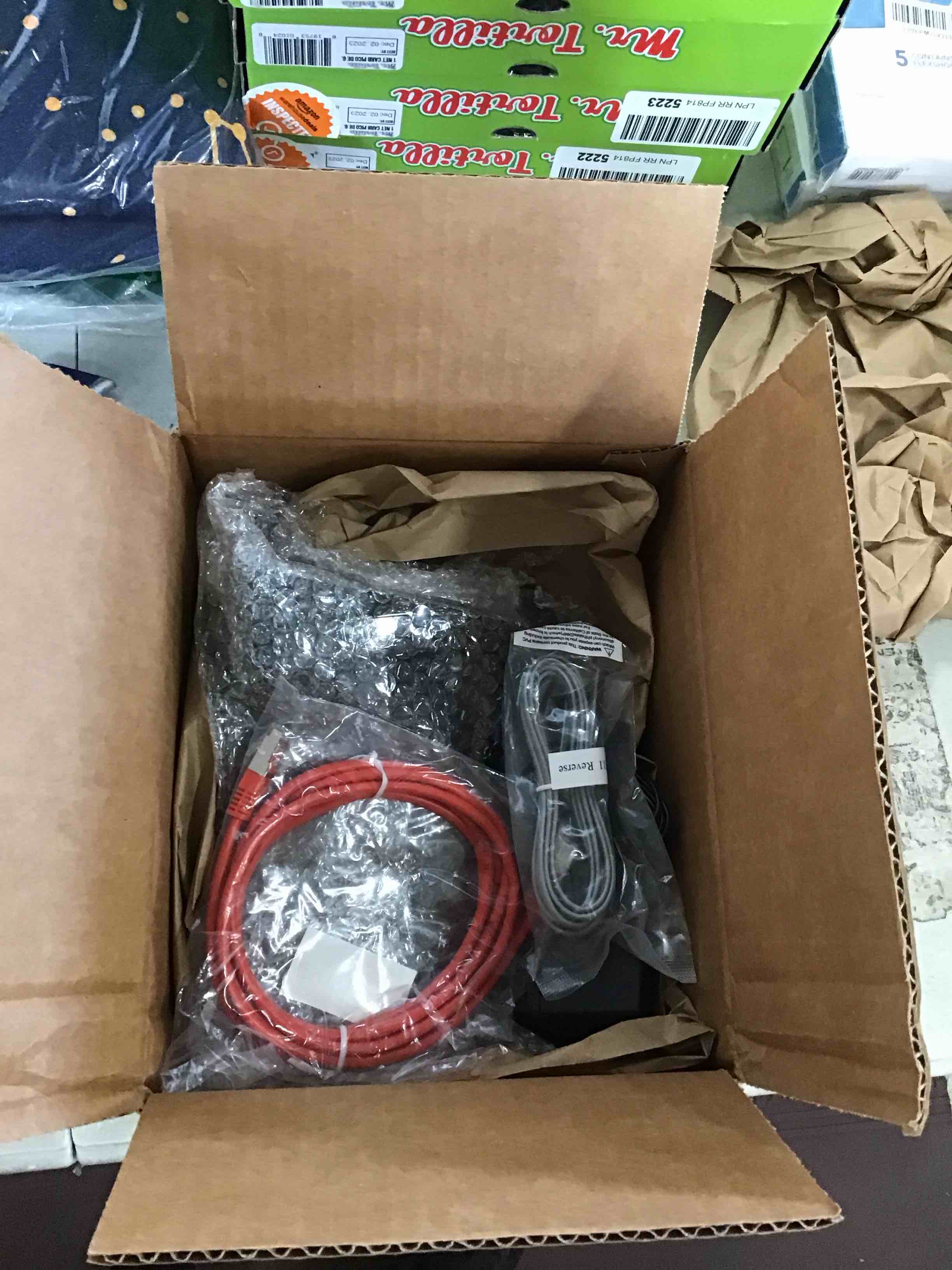 https://s3.amazonaws.com/lotting-images-prod/bidfta/BLU6291250_1713963410462.jpeg