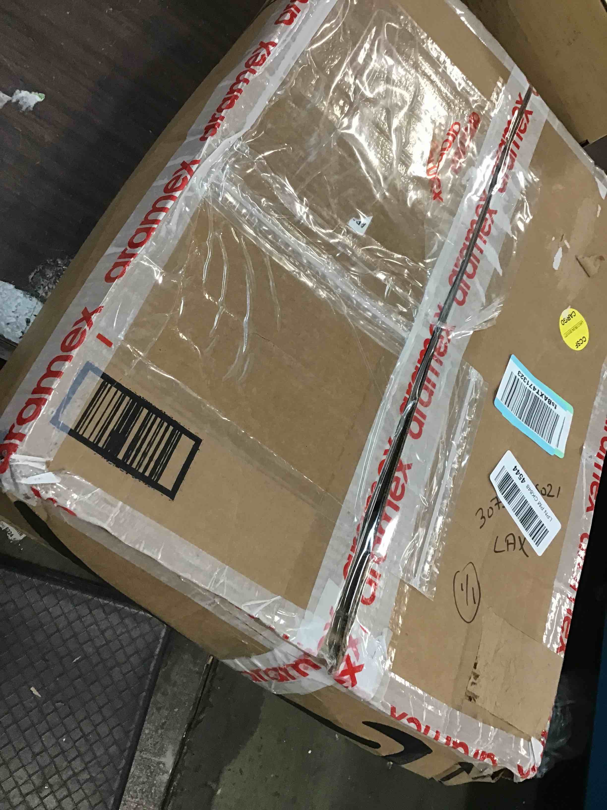 https://s3.amazonaws.com/lotting-images-prod/bidfta/BLU6291510_1713368717150.jpeg