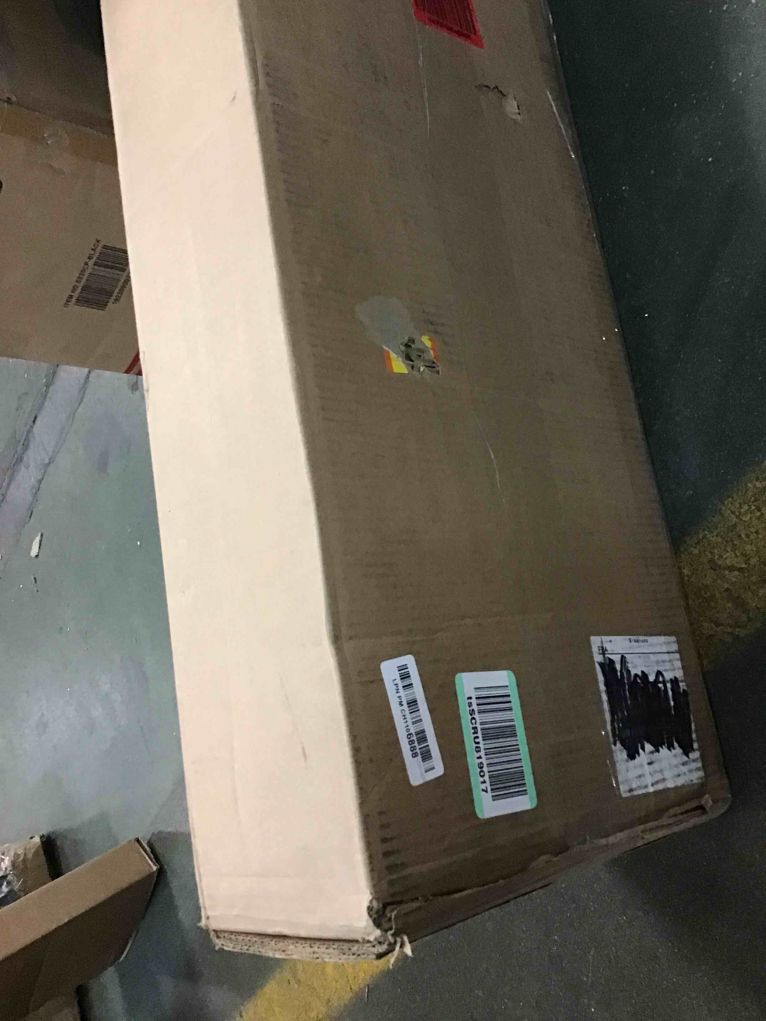https://s3.amazonaws.com/lotting-images-prod/bidfta/BLU6291824_1713450291176.jpeg