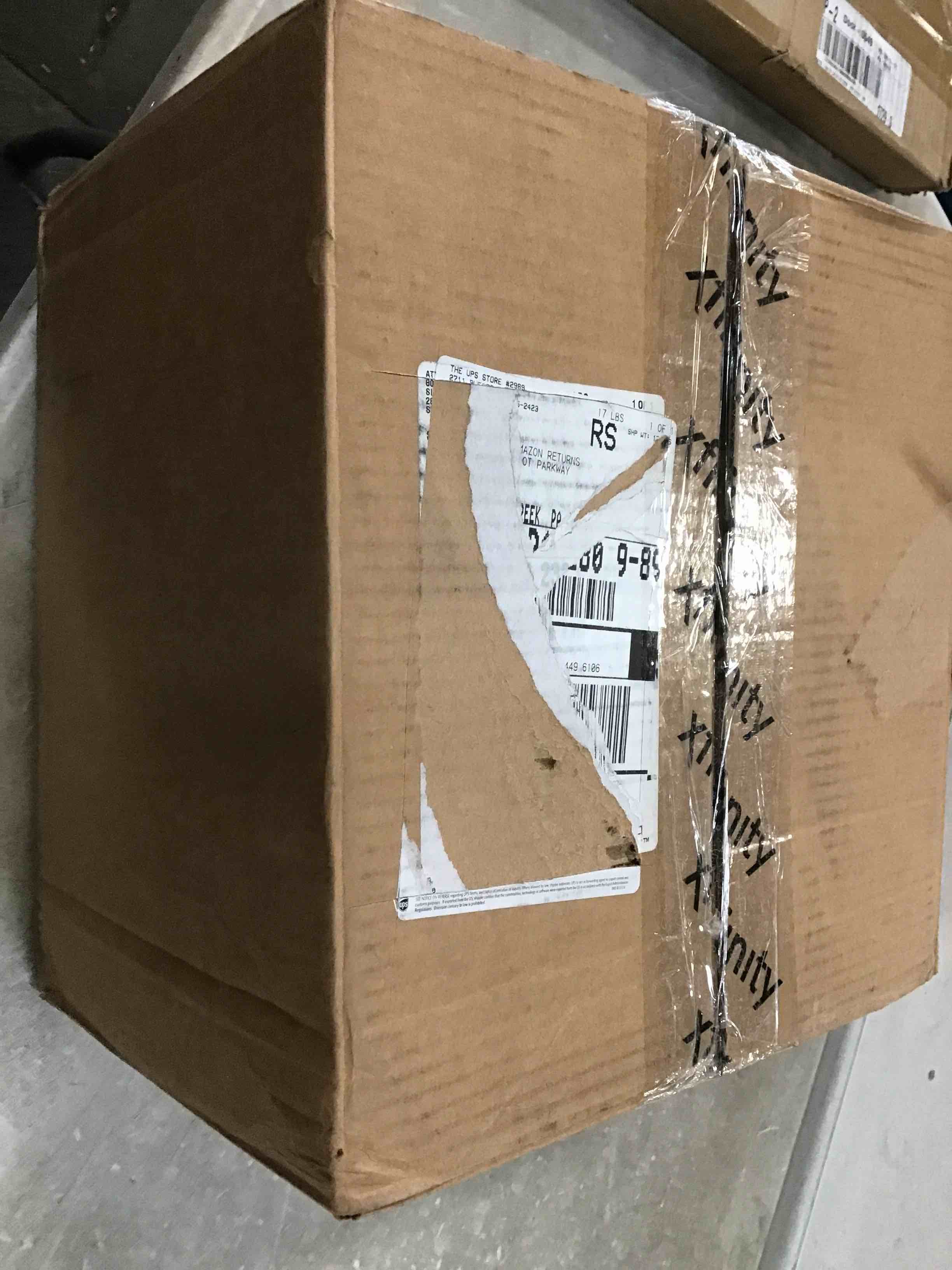 https://s3.amazonaws.com/lotting-images-prod/bidfta/BLU6291862_1713454195790.jpeg