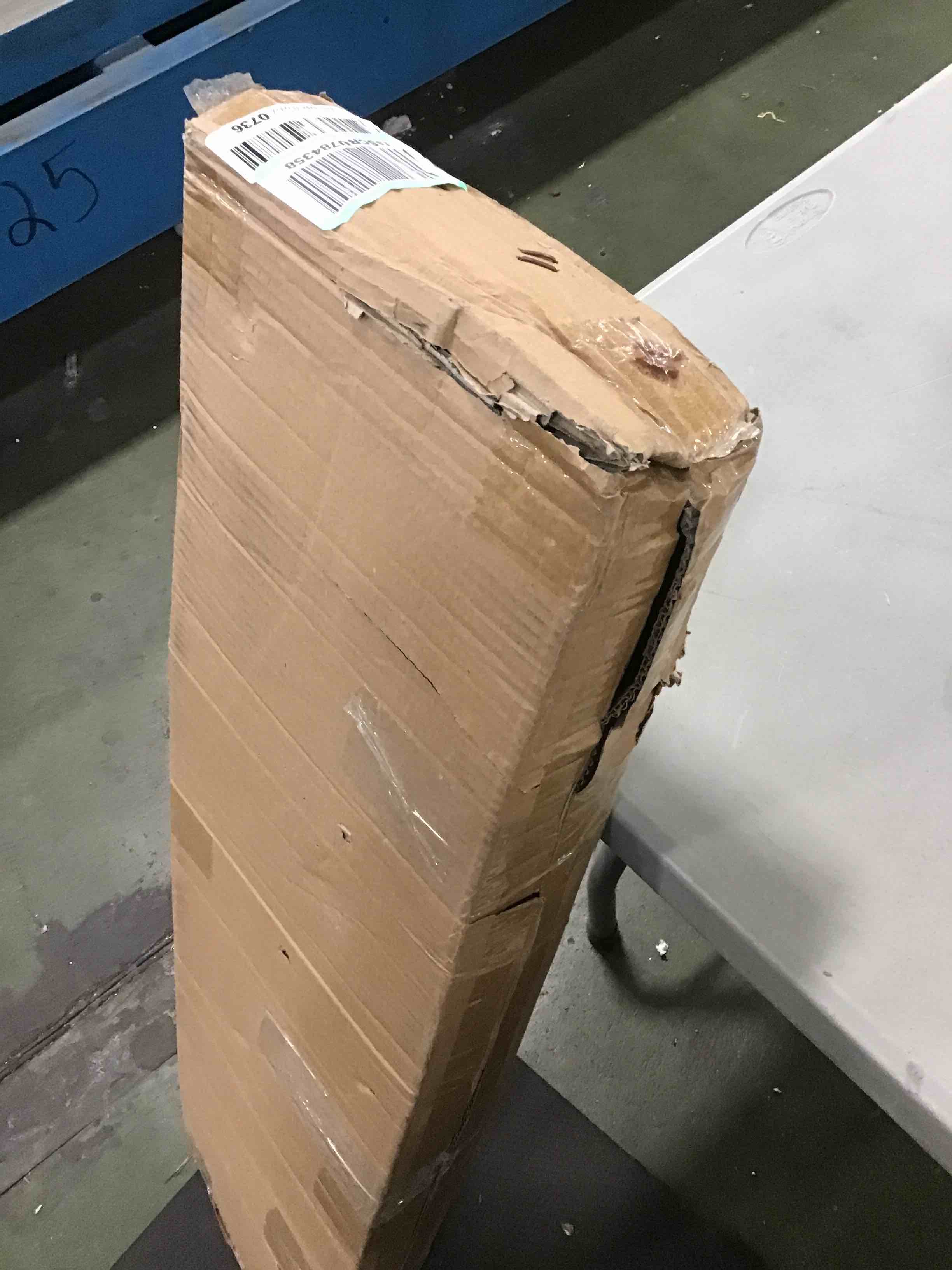 https://s3.amazonaws.com/lotting-images-prod/bidfta/BLU6292028_1713787844511.jpeg