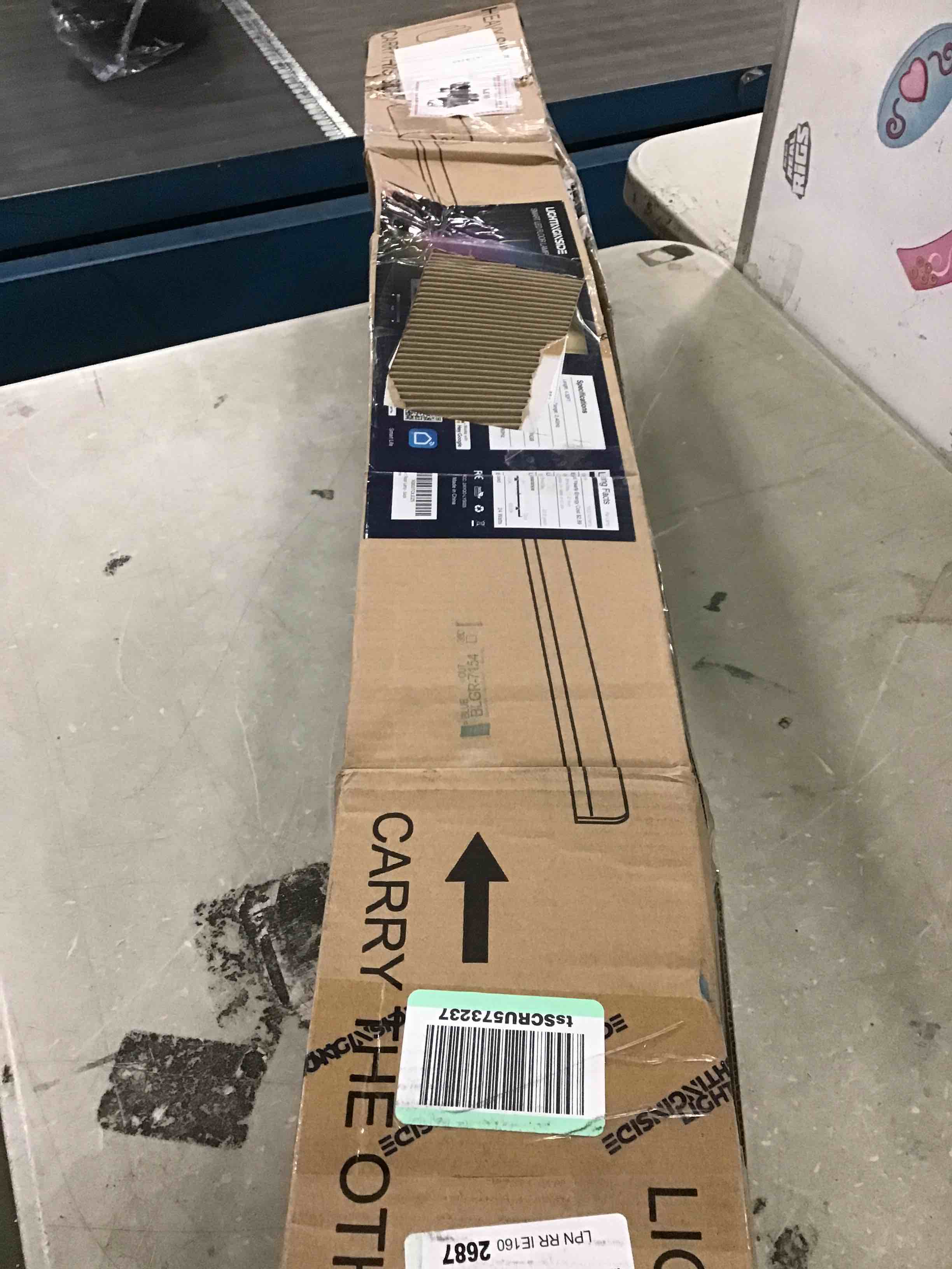 https://s3.amazonaws.com/lotting-images-prod/bidfta/BLU6292502_1713956973314.jpeg