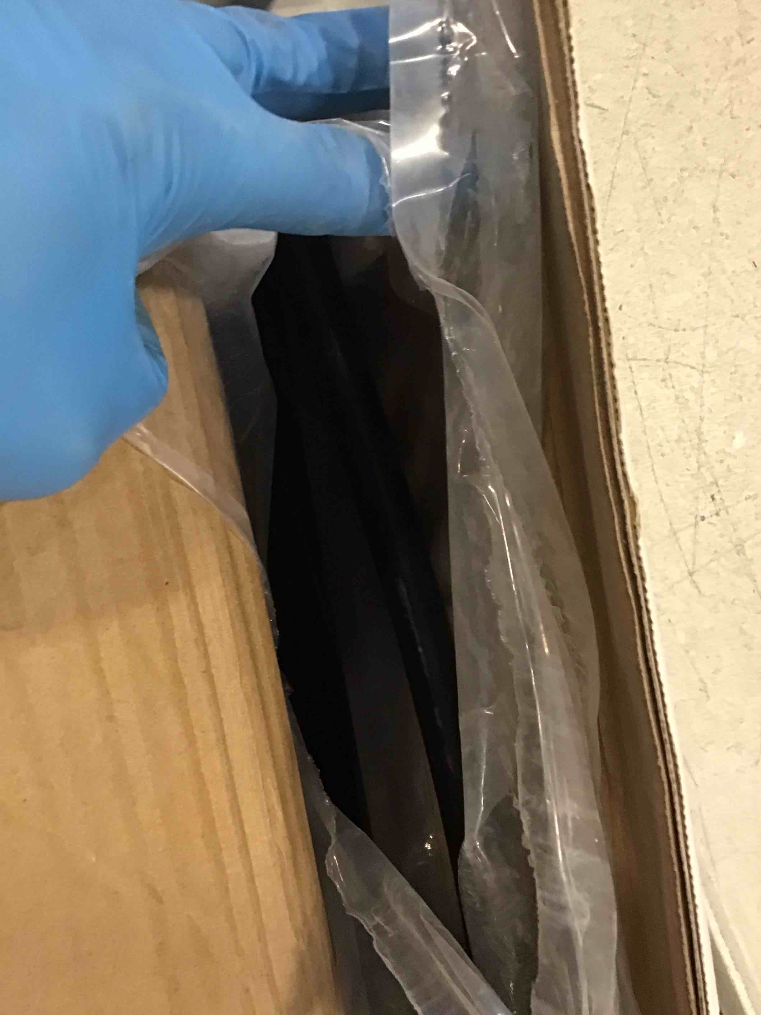 https://s3.amazonaws.com/lotting-images-prod/bidfta/BLU6293263_1713800245901.jpeg