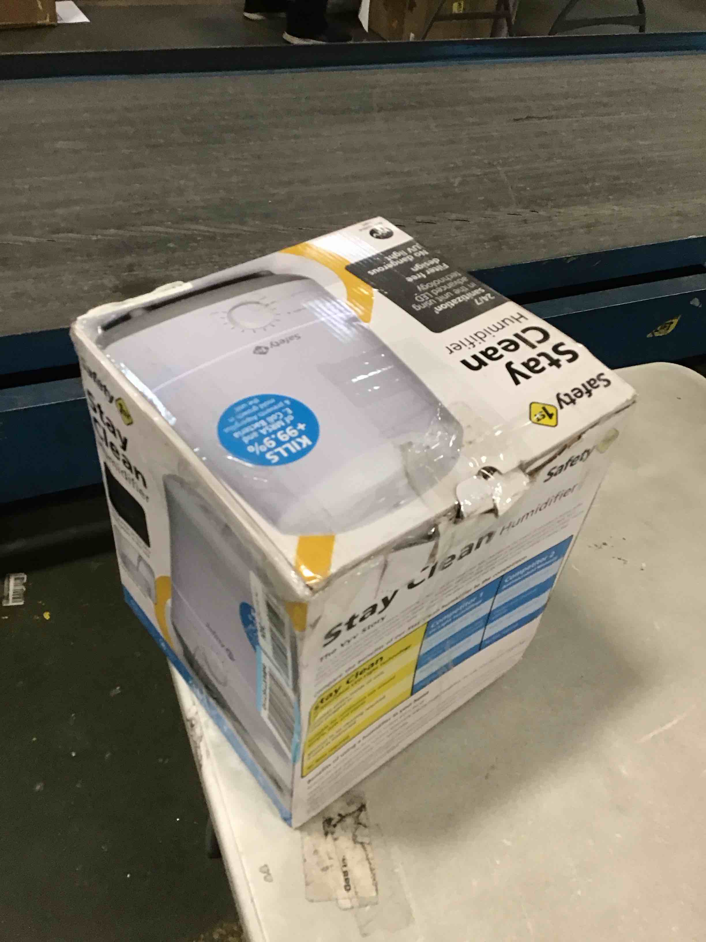 https://s3.amazonaws.com/lotting-images-prod/bidfta/BLU6293422_1713875757878.jpeg