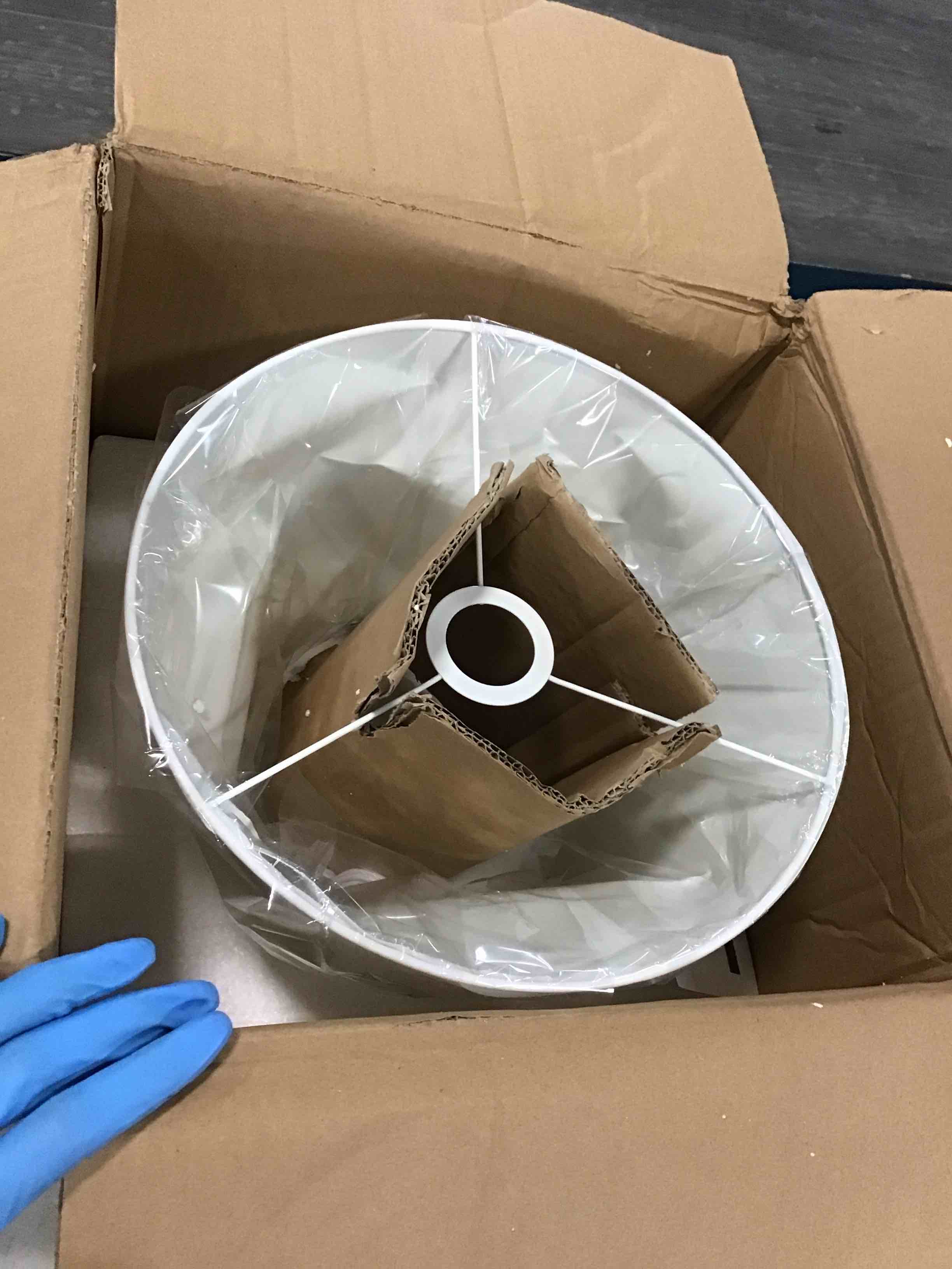 https://s3.amazonaws.com/lotting-images-prod/bidfta/BLU6293492_1713877683257.jpeg
