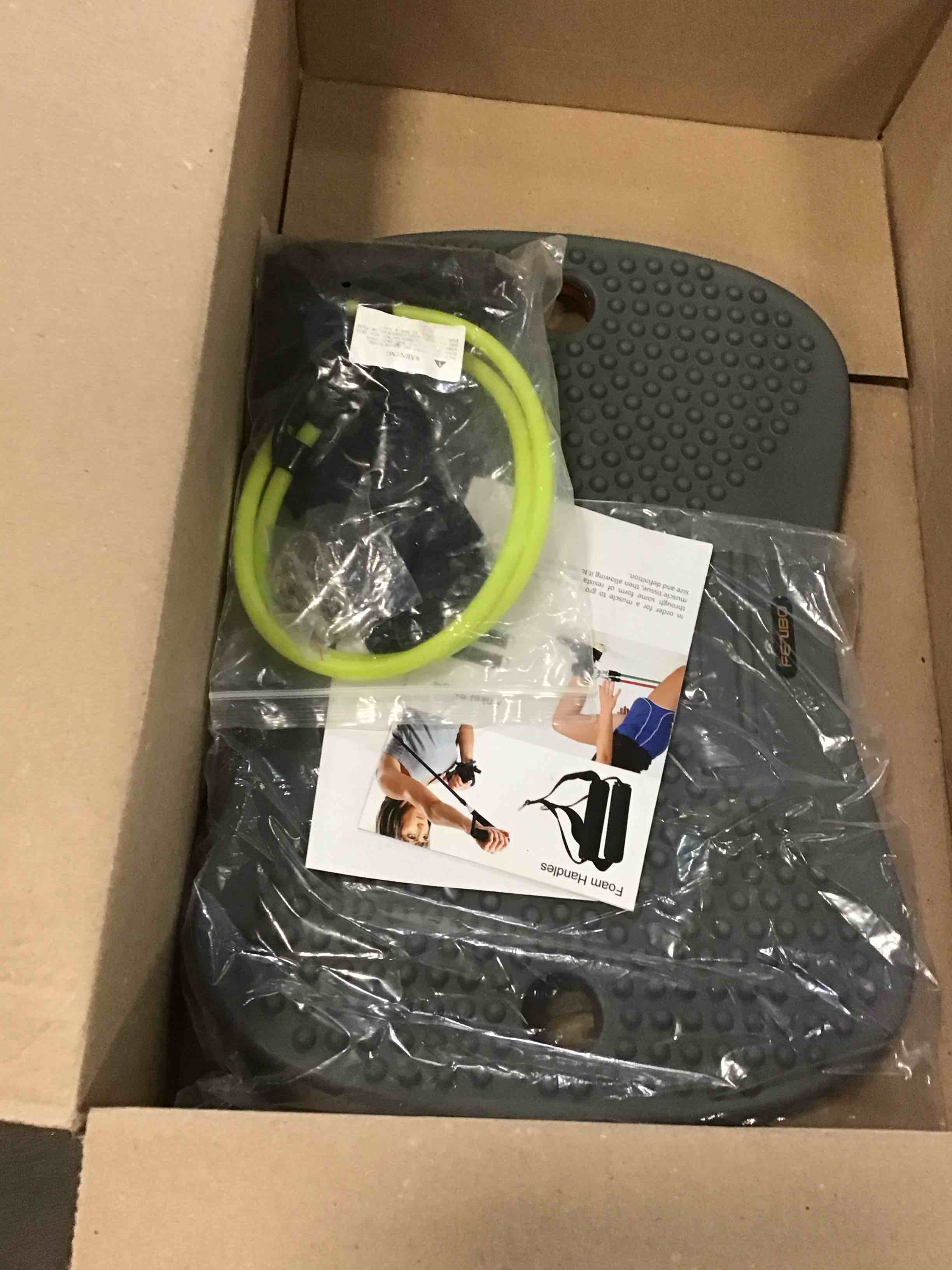 https://s3.amazonaws.com/lotting-images-prod/bidfta/BLU6293557_1713886353259.jpeg