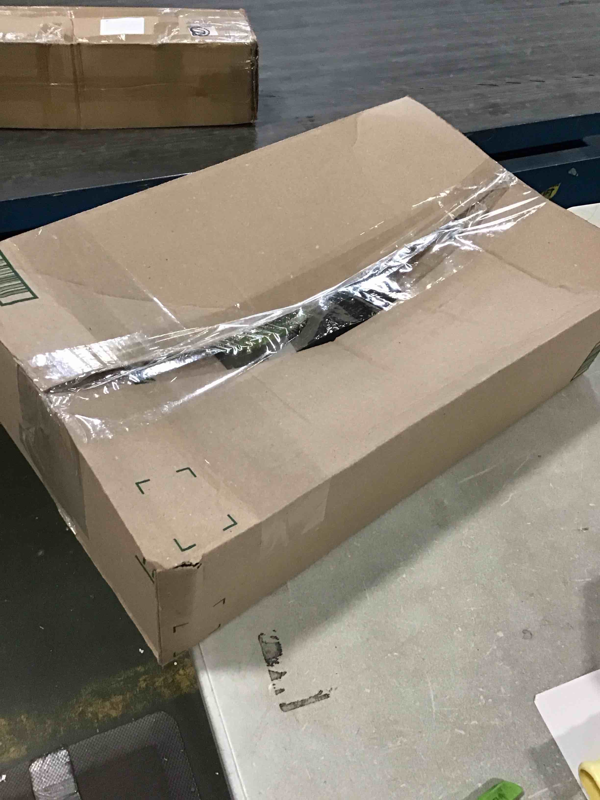 https://s3.amazonaws.com/lotting-images-prod/bidfta/BLU6293557_1713886373291.jpeg