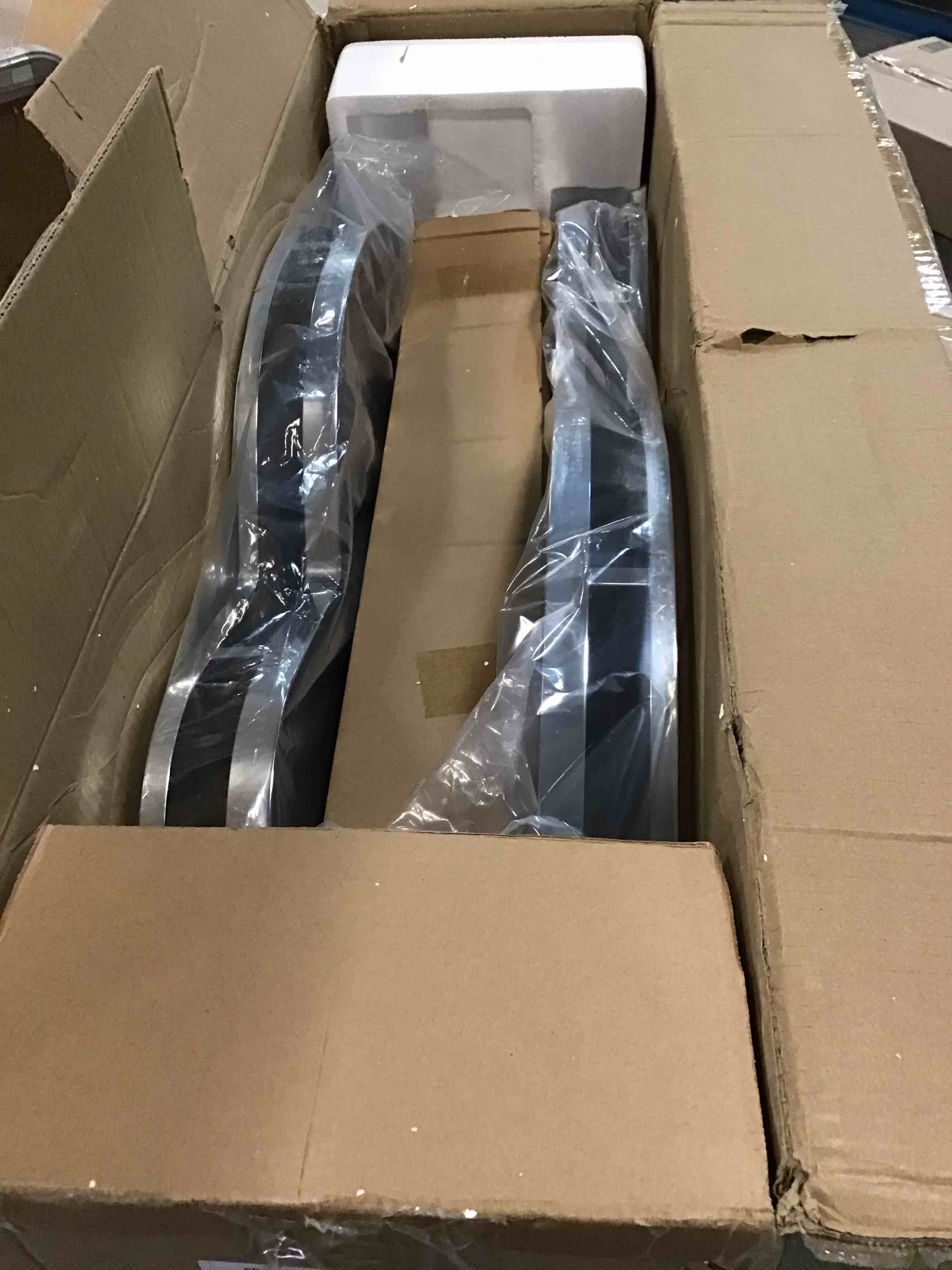 https://s3.amazonaws.com/lotting-images-prod/bidfta/BLU6293880_1713980160873.jpeg