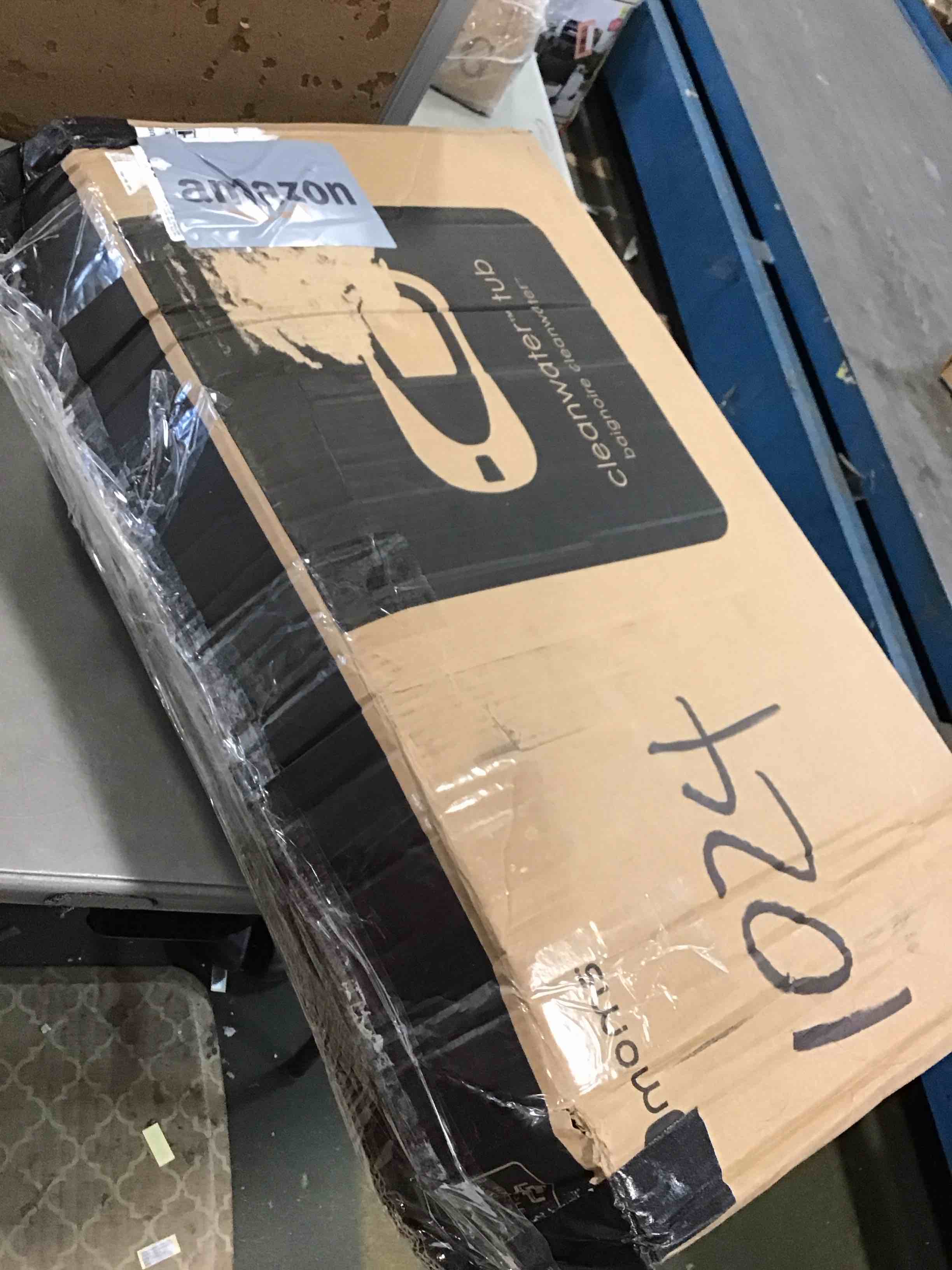 https://s3.amazonaws.com/lotting-images-prod/bidfta/BLU6293925_1713986867567.jpeg