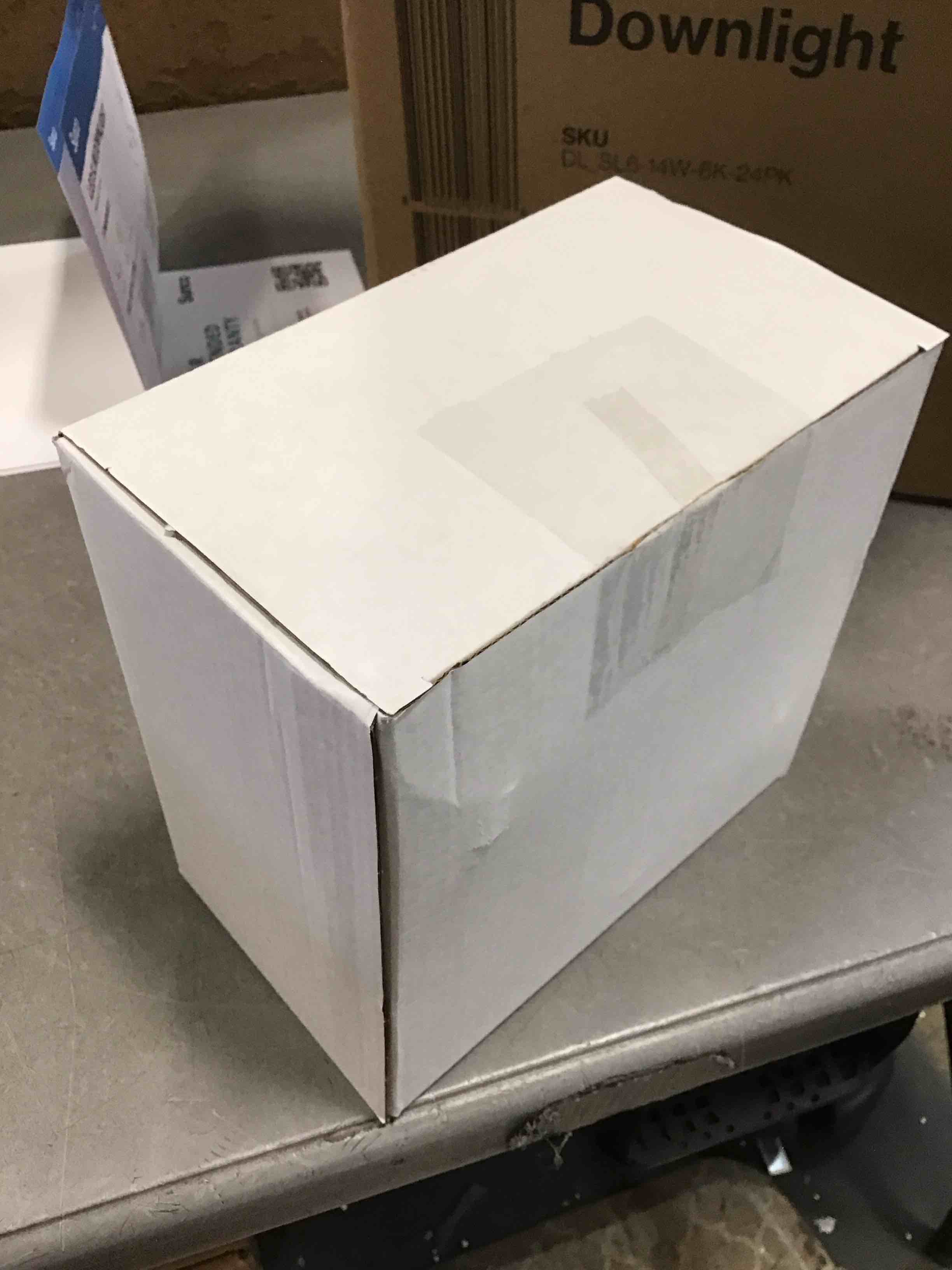 https://s3.amazonaws.com/lotting-images-prod/bidfta/BLU6293927_1713987240820.jpeg