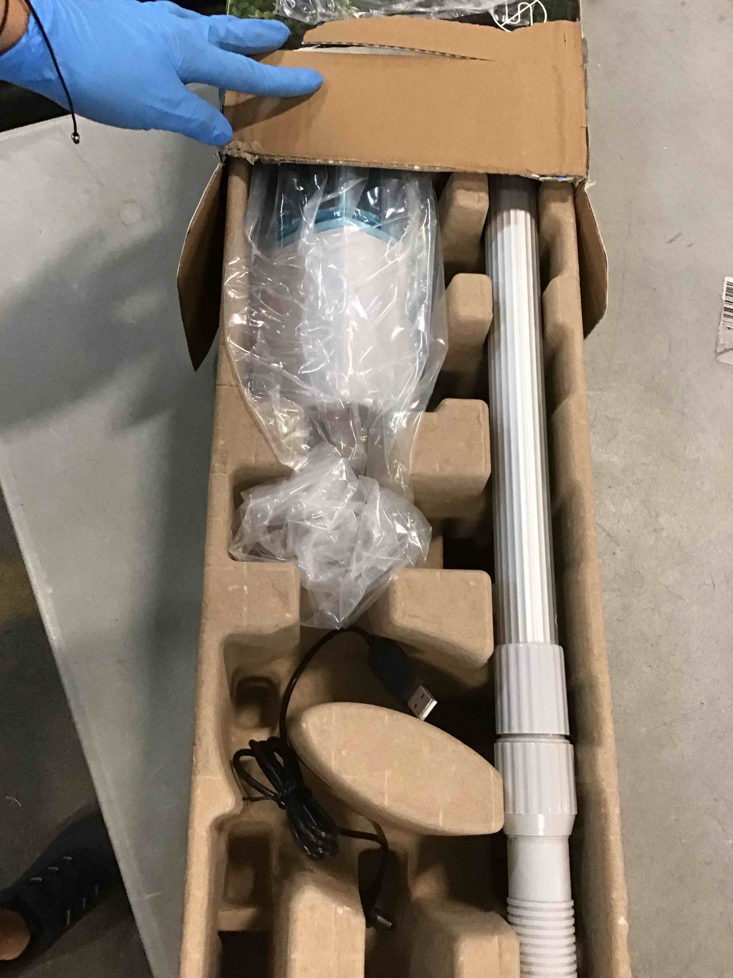 https://s3.amazonaws.com/lotting-images-prod/bidfta/BLU6294089_1714056664261.jpeg