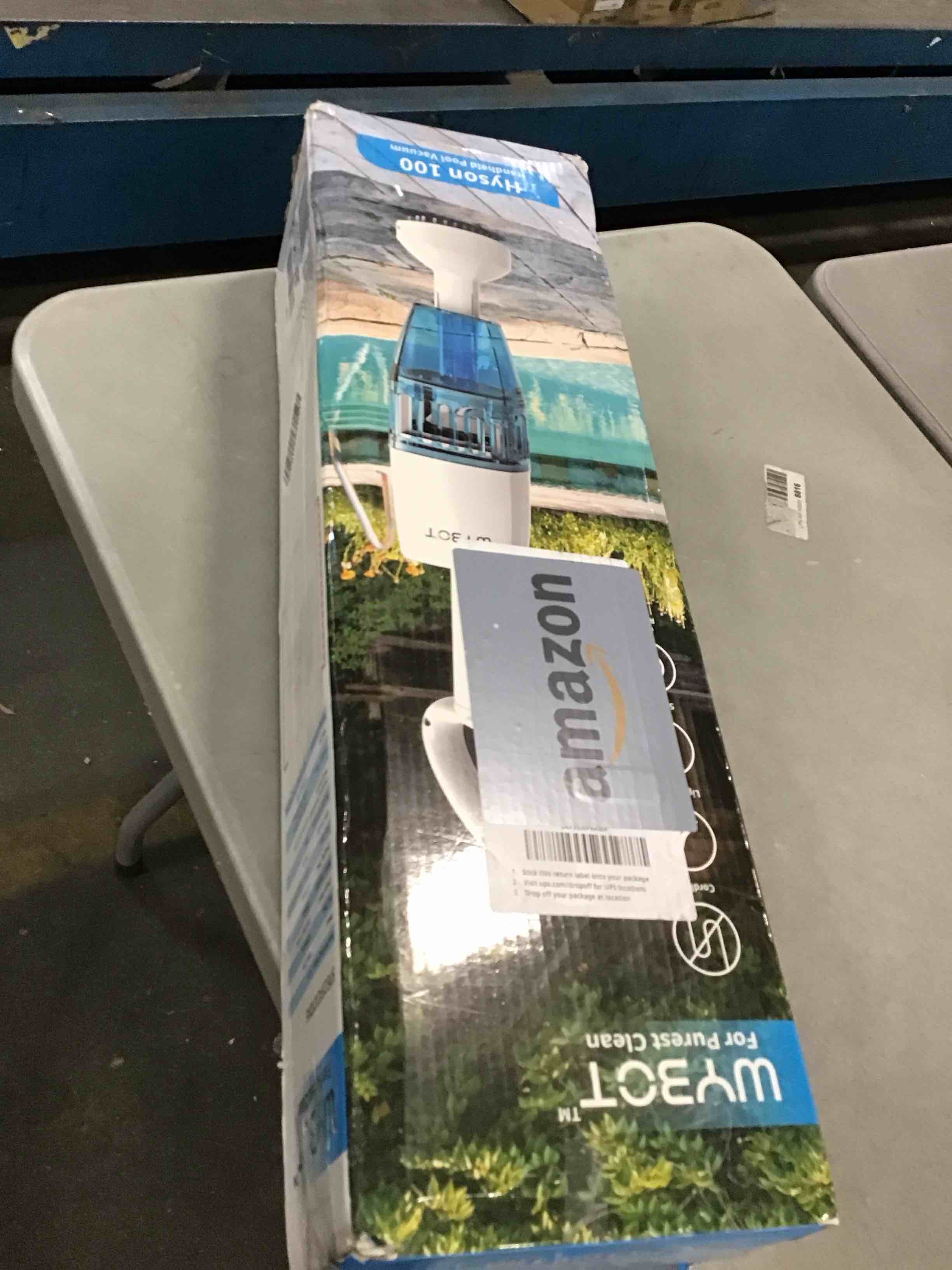 https://s3.amazonaws.com/lotting-images-prod/bidfta/BLU6294089_1714056678757.jpeg