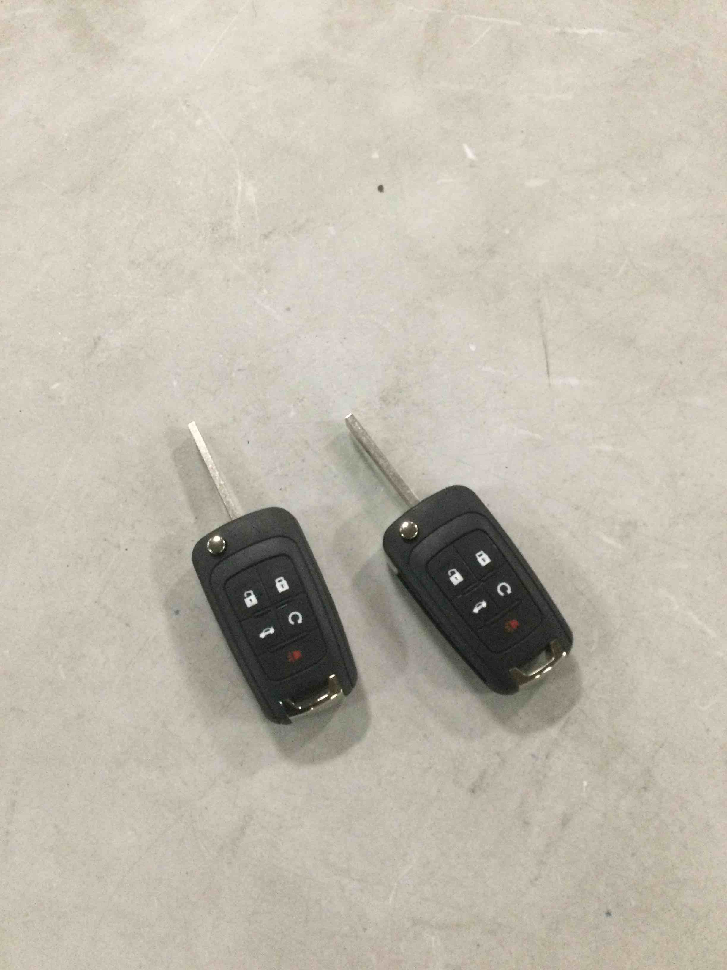Condition photo showing Good Condition for Flip Key Fob Replacement Fits for Chevy Equinox Camaro 2010 2011 2012 2013 2014 2015 2016 2017 2018 2019 Cruze Malibu Impala Sonic GMC Terrain Buick Lacrosse Regal Verano Encore Keyless Entry Remote