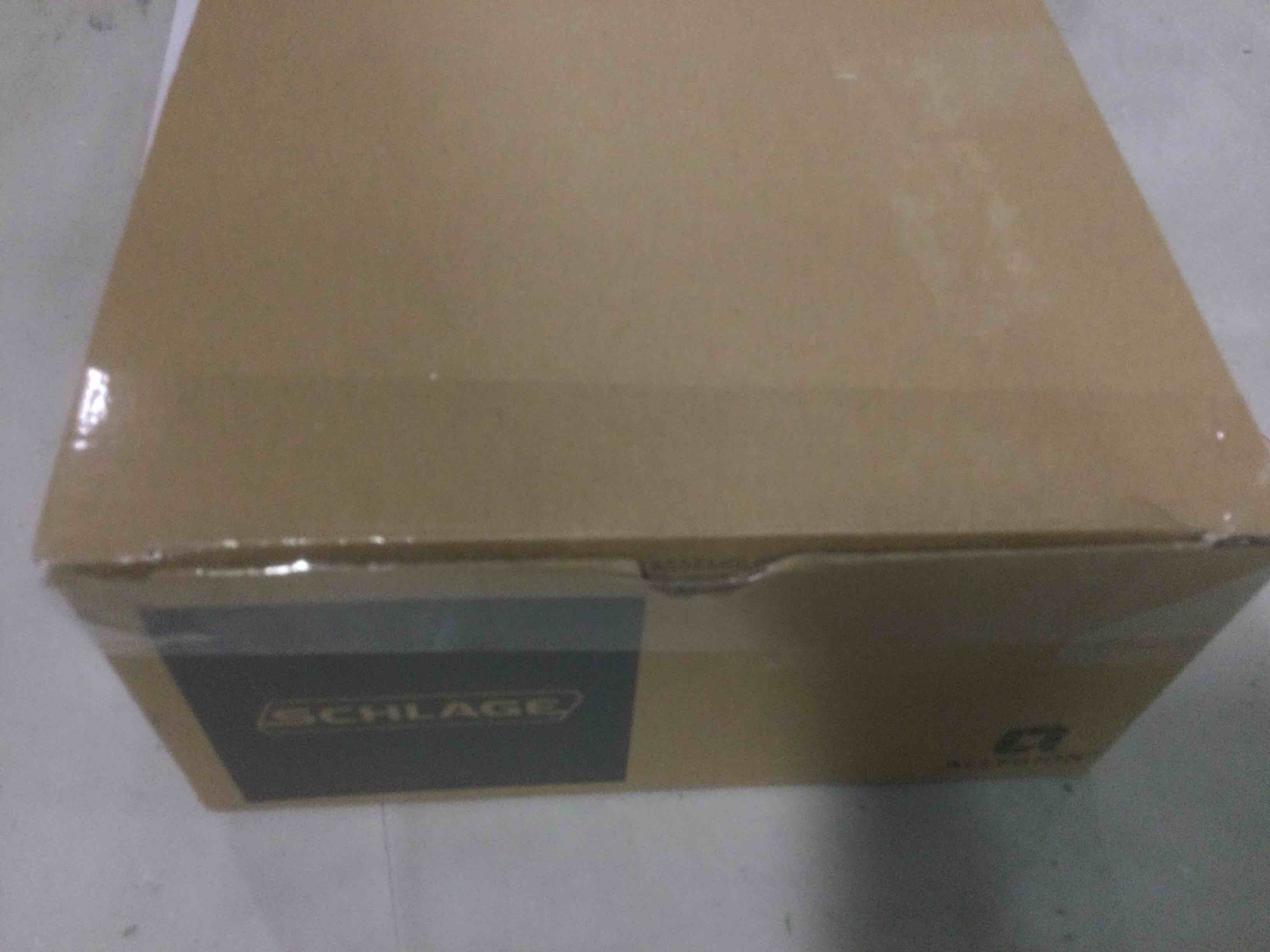 https://s3.amazonaws.com/lotting-images-prod/bidfta/BLU6297334_1714215970352.jpeg