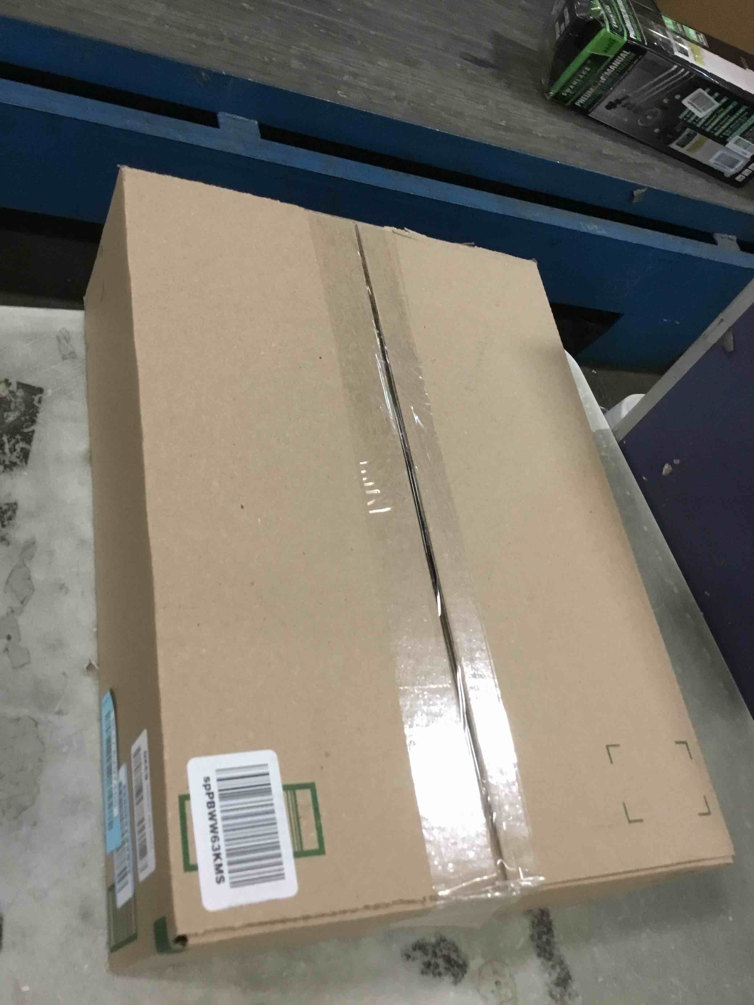 https://s3.amazonaws.com/lotting-images-prod/bidfta/BLU6297455_1712835541689.jpeg