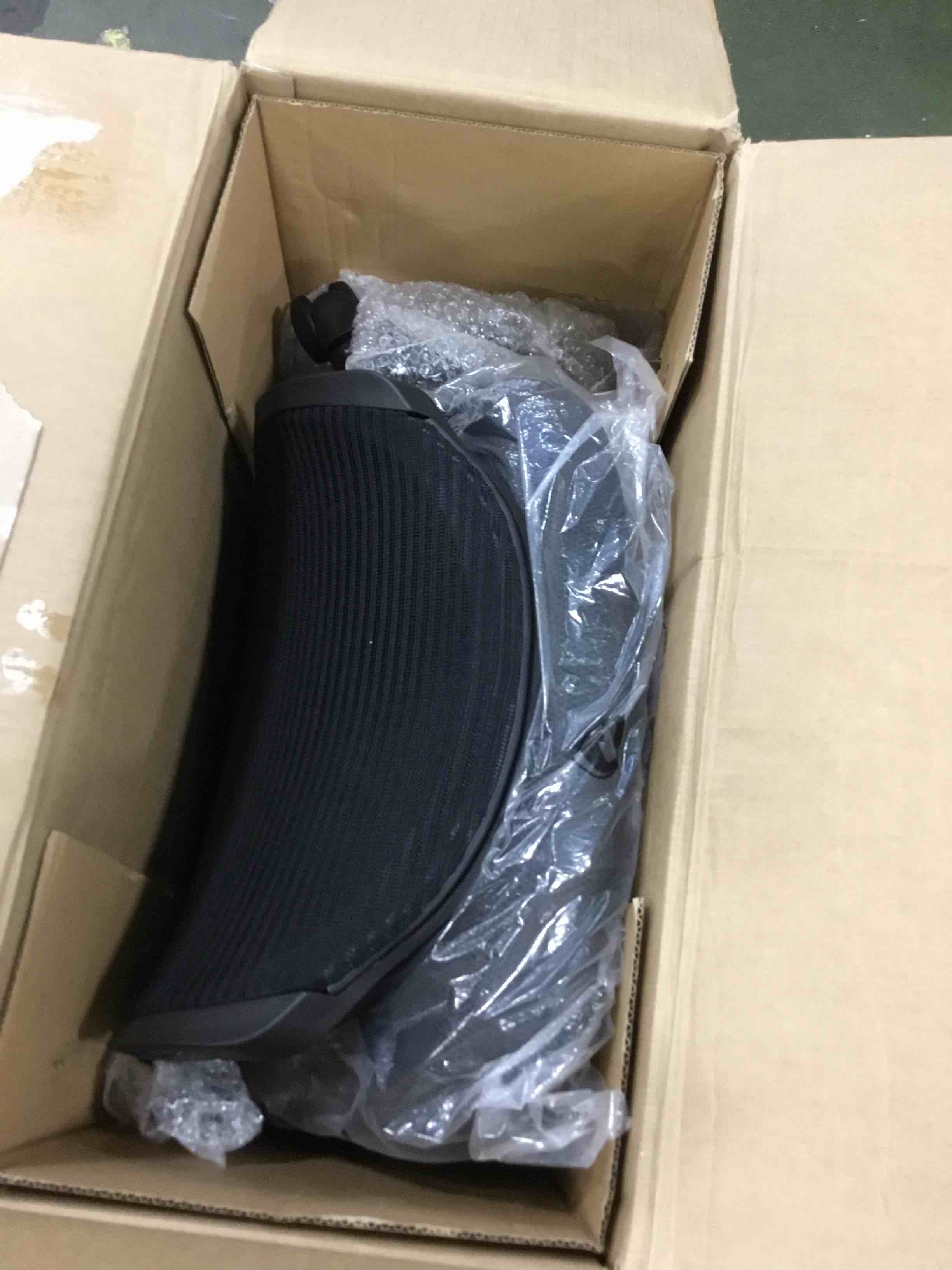 https://s3.amazonaws.com/lotting-images-prod/bidfta/BLU6297554_1712847966520.jpeg