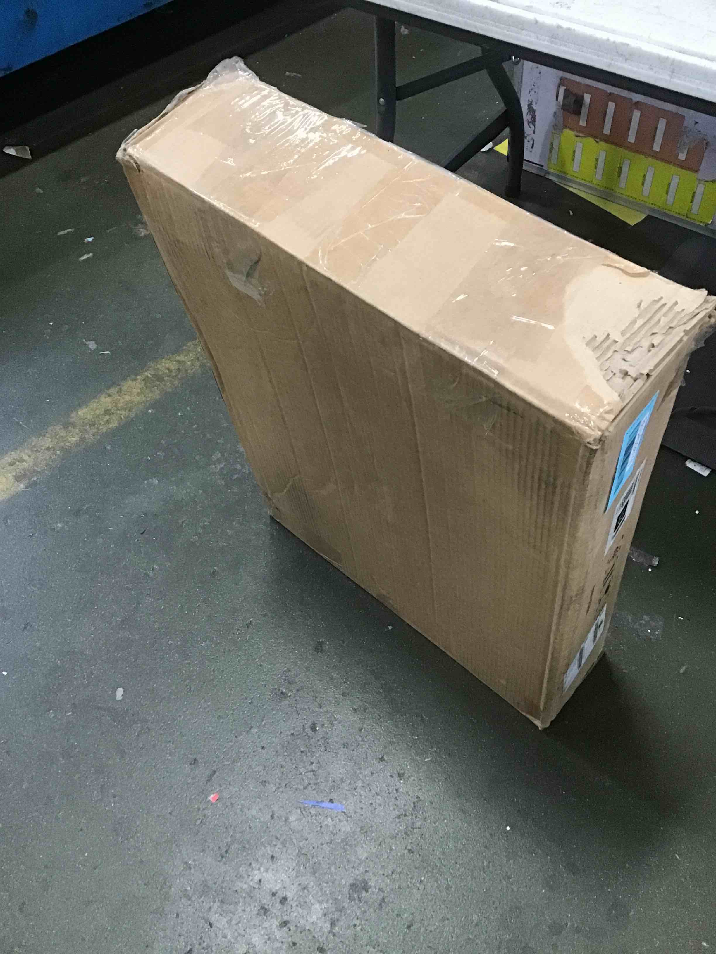 https://s3.amazonaws.com/lotting-images-prod/bidfta/BLU6298110_1713206389826.jpeg