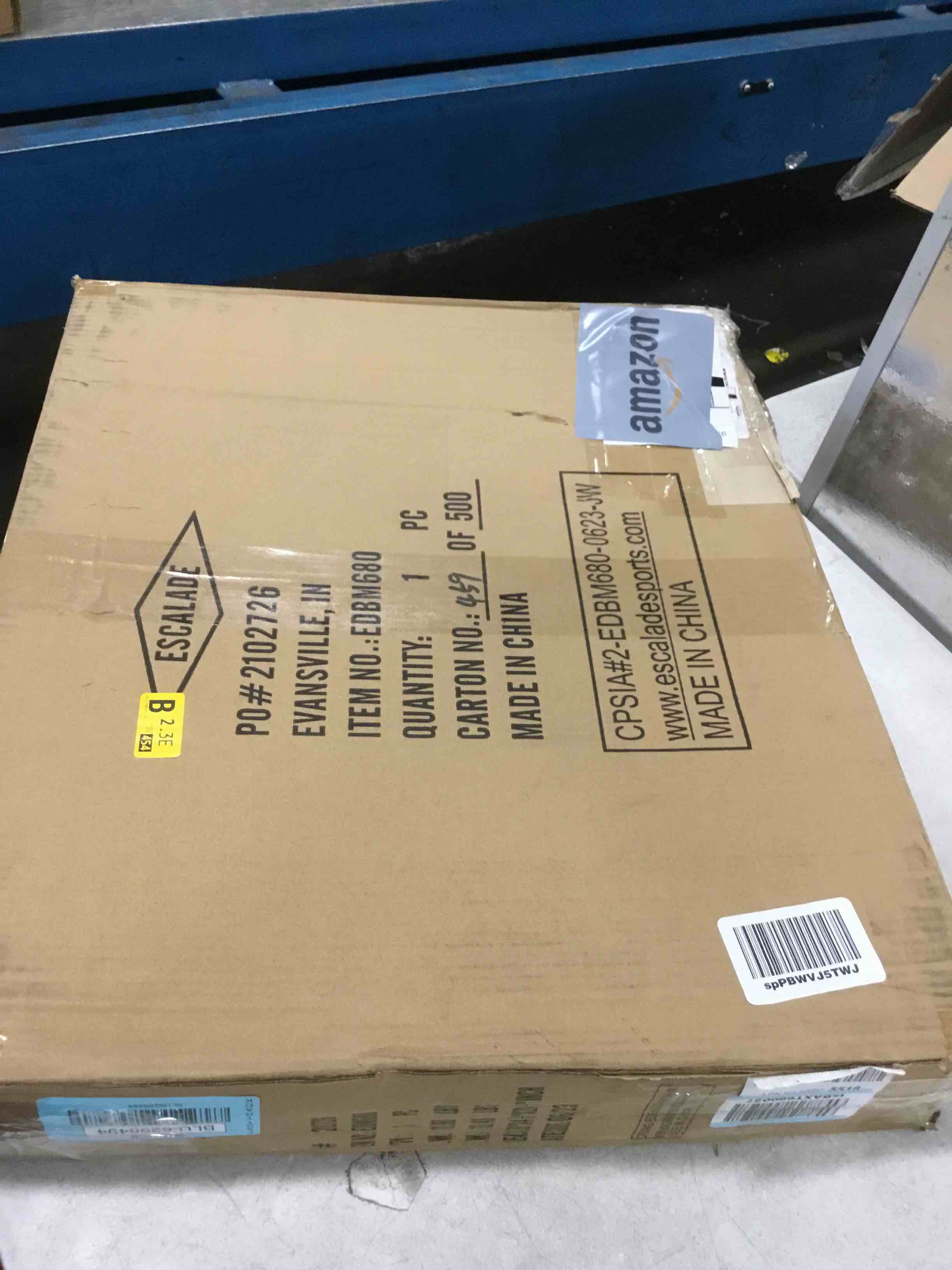https://s3.amazonaws.com/lotting-images-prod/bidfta/BLU6298494_1713358578346.jpeg