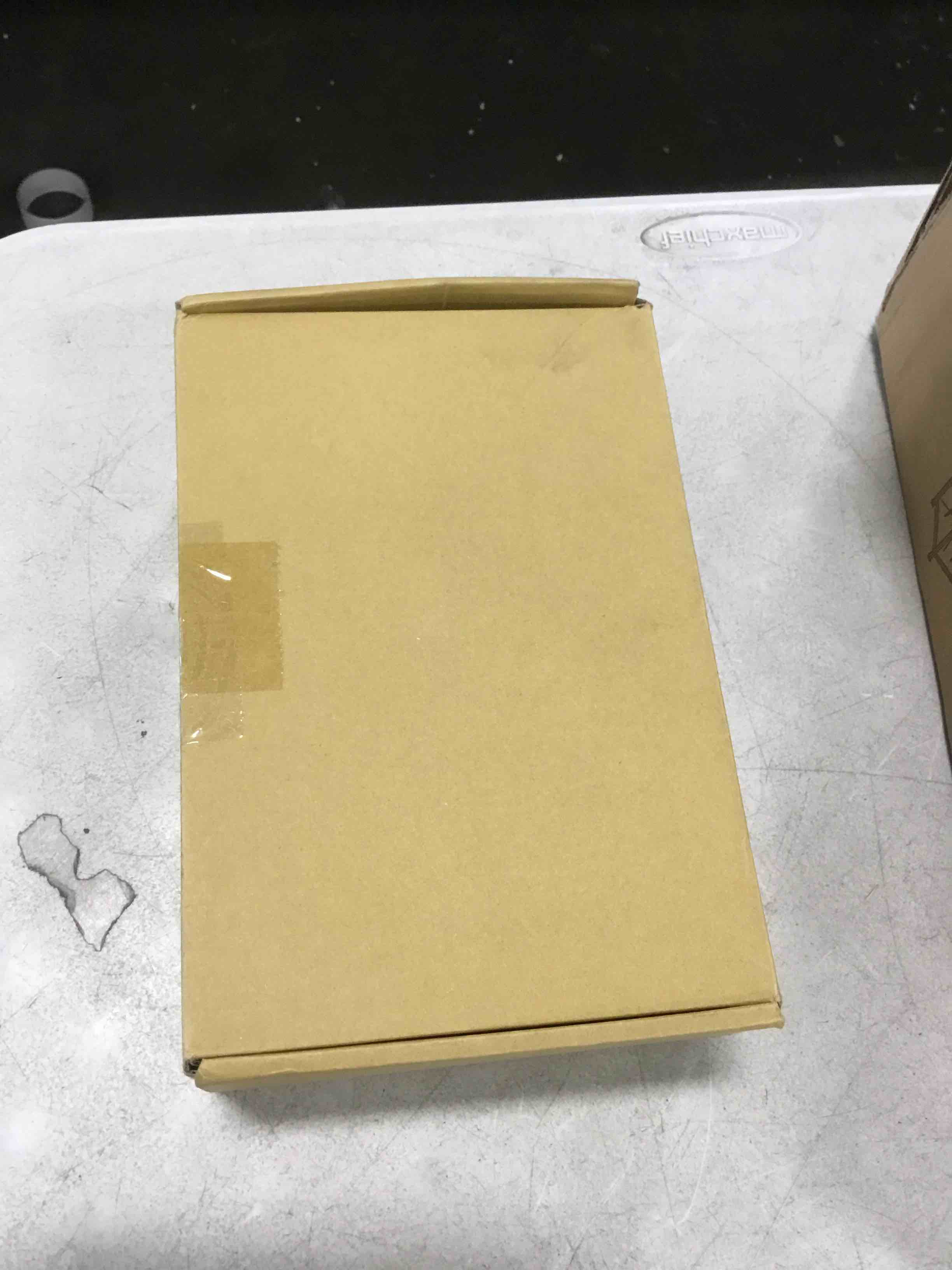 https://s3.amazonaws.com/lotting-images-prod/bidfta/BLU6298524_1713361589206.jpeg