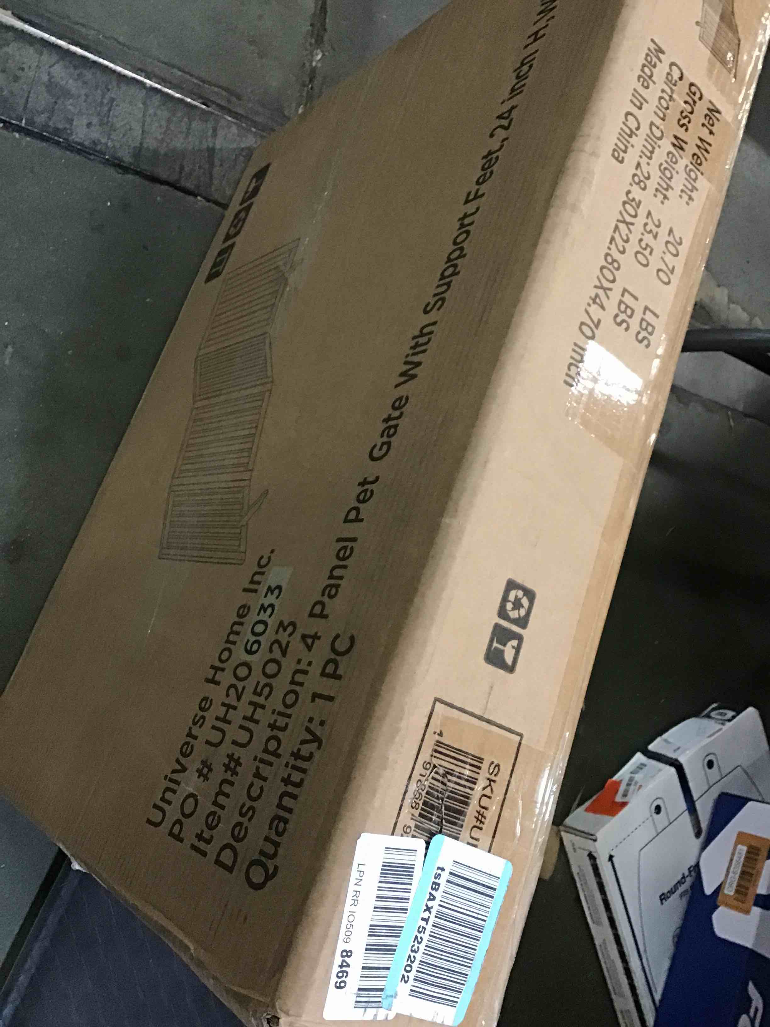 https://s3.amazonaws.com/lotting-images-prod/bidfta/BLU6299193_1712771827986.jpeg