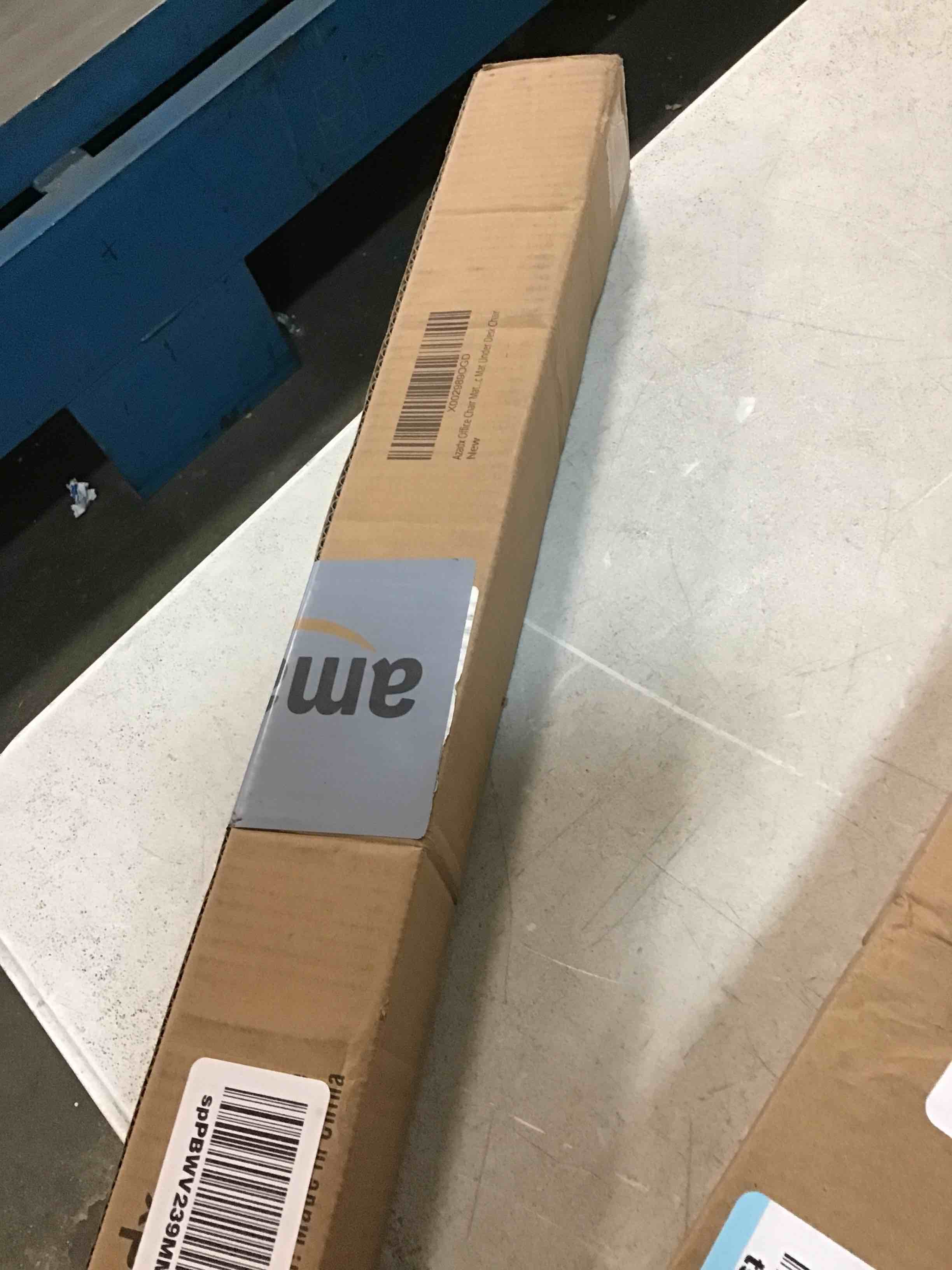 https://s3.amazonaws.com/lotting-images-prod/bidfta/BLU6300213_1713279439055.jpeg