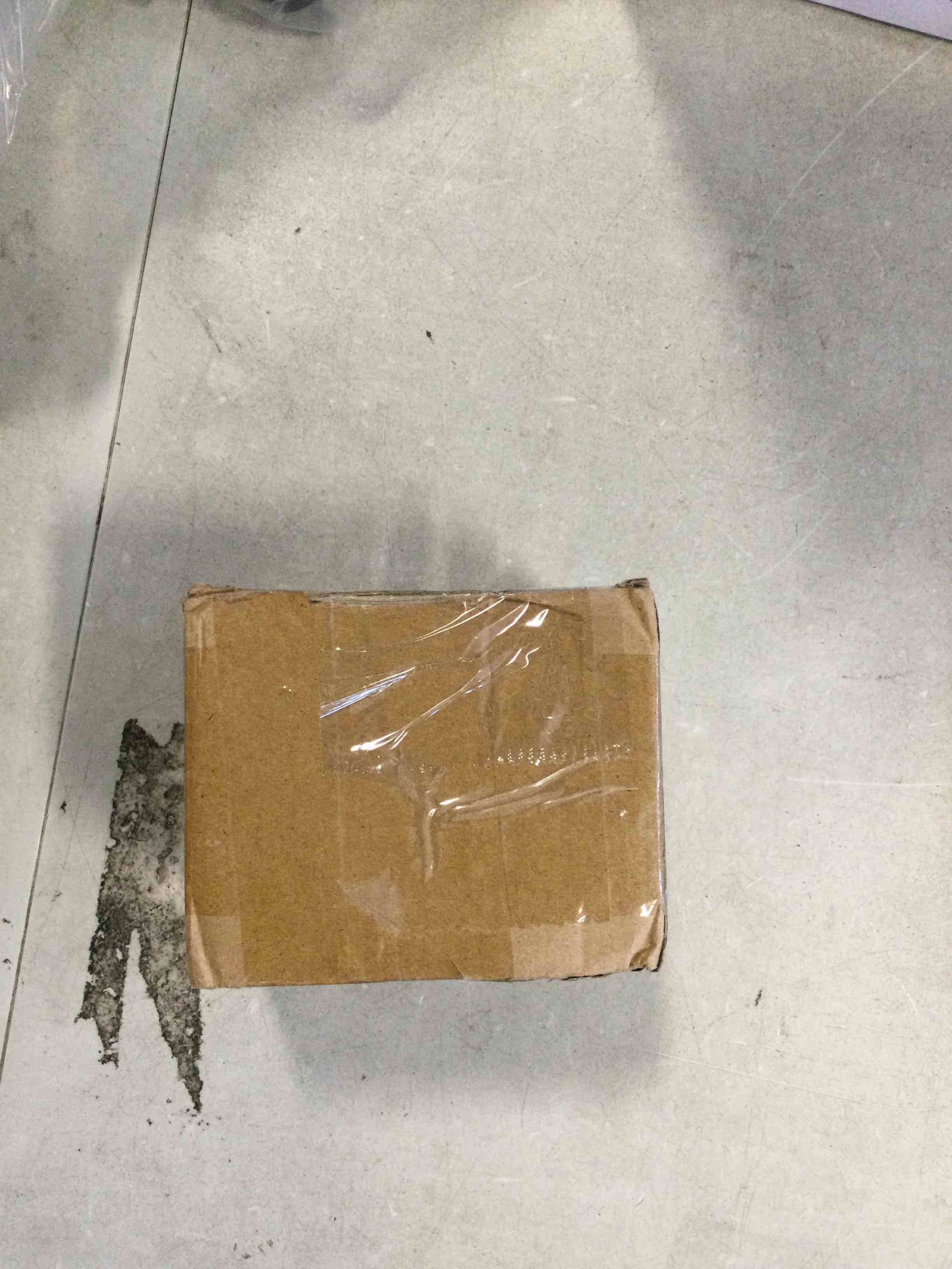 https://s3.amazonaws.com/lotting-images-prod/bidfta/BLU6300530_1712606072683.jpeg