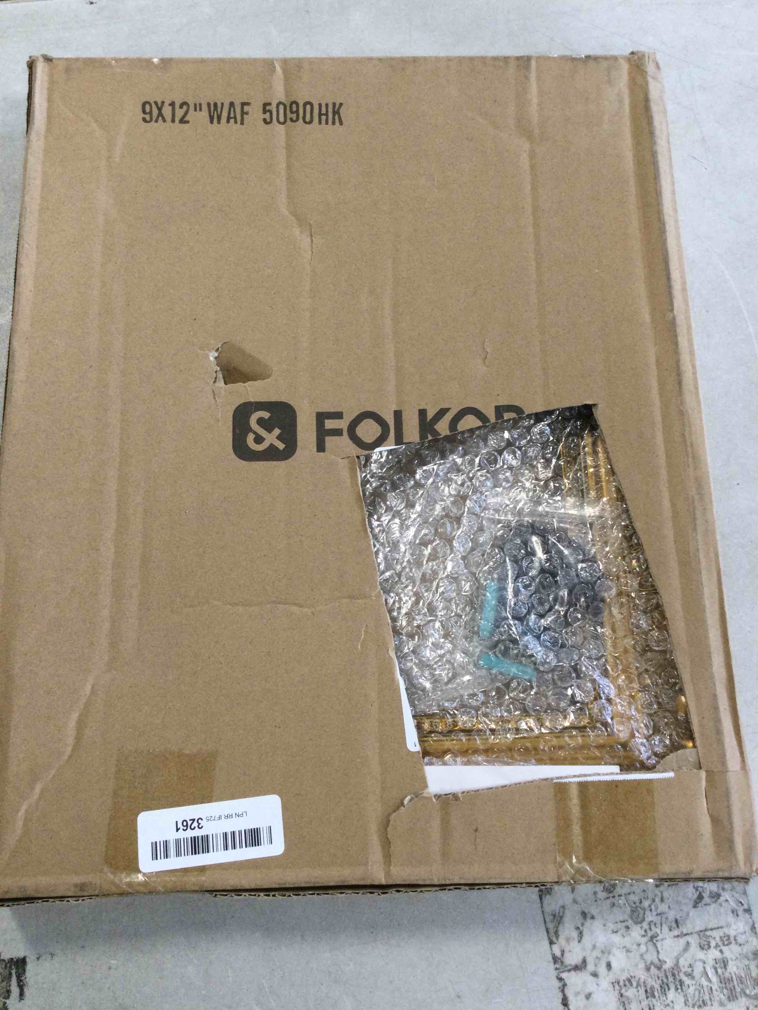 https://s3.amazonaws.com/lotting-images-prod/bidfta/BLU6301913_1713279198087.jpeg