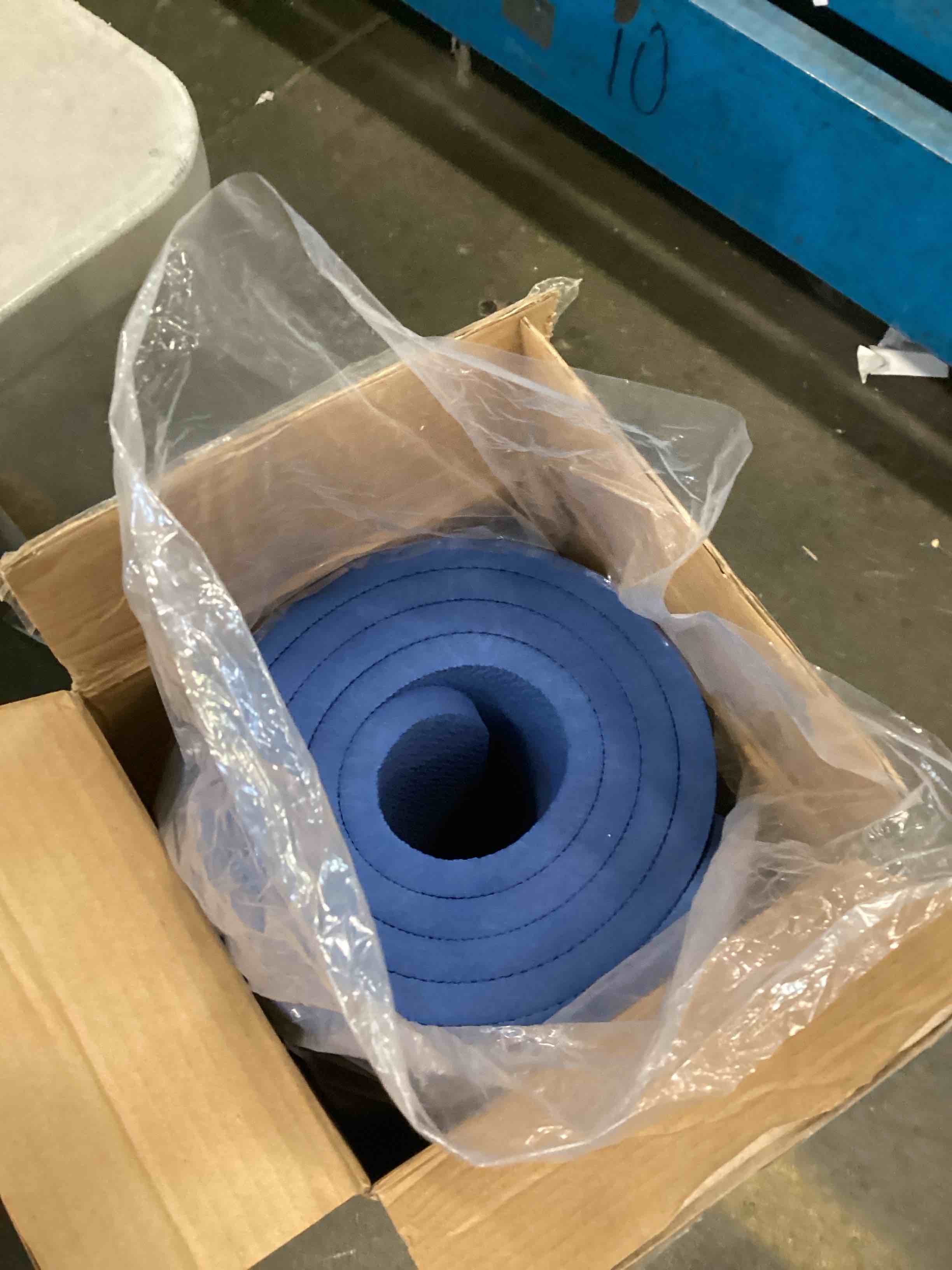 https://s3.amazonaws.com/lotting-images-prod/bidfta/BLU6302921_1713195927425.jpeg