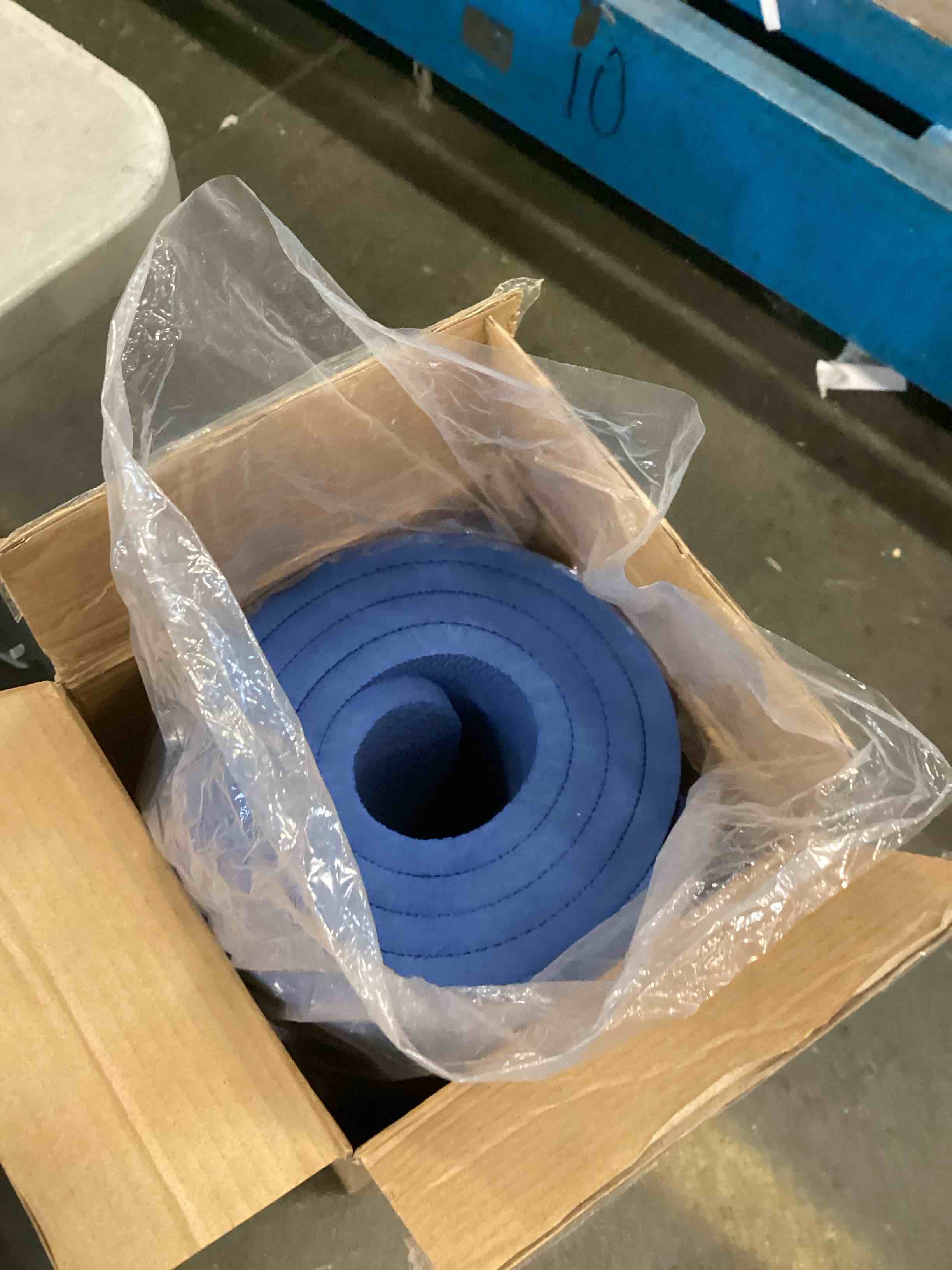 https://s3.amazonaws.com/lotting-images-prod/bidfta/BLU6302921_1713195929049.jpeg