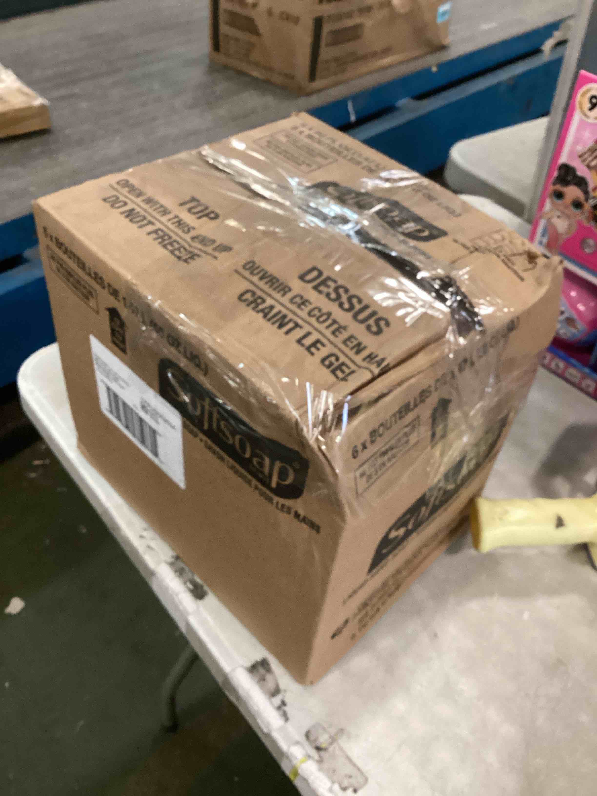 https://s3.amazonaws.com/lotting-images-prod/bidfta/BLU6303282_1713289833788.jpeg