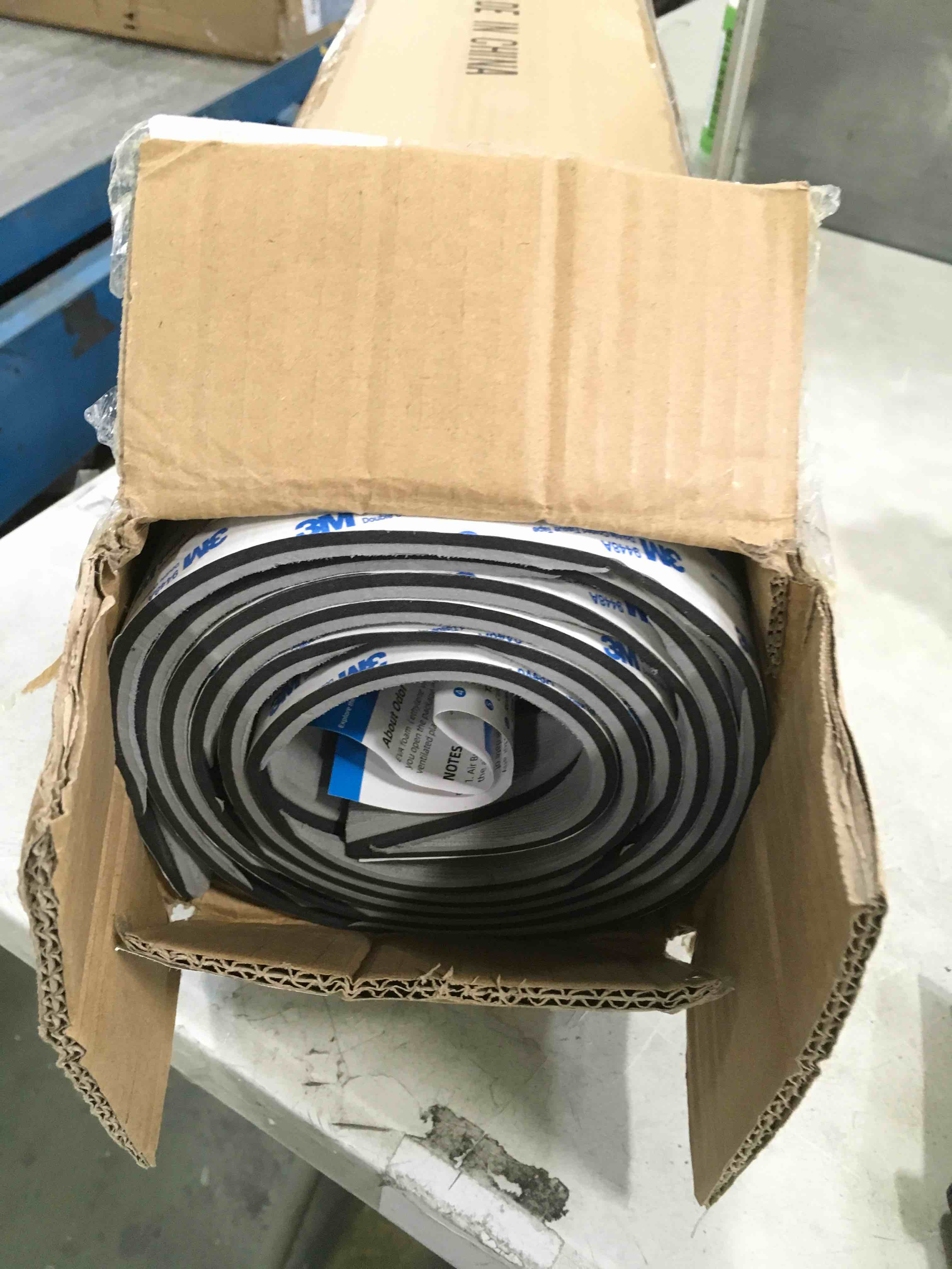 https://s3.amazonaws.com/lotting-images-prod/bidfta/BLU6303341_1713297443560.jpeg