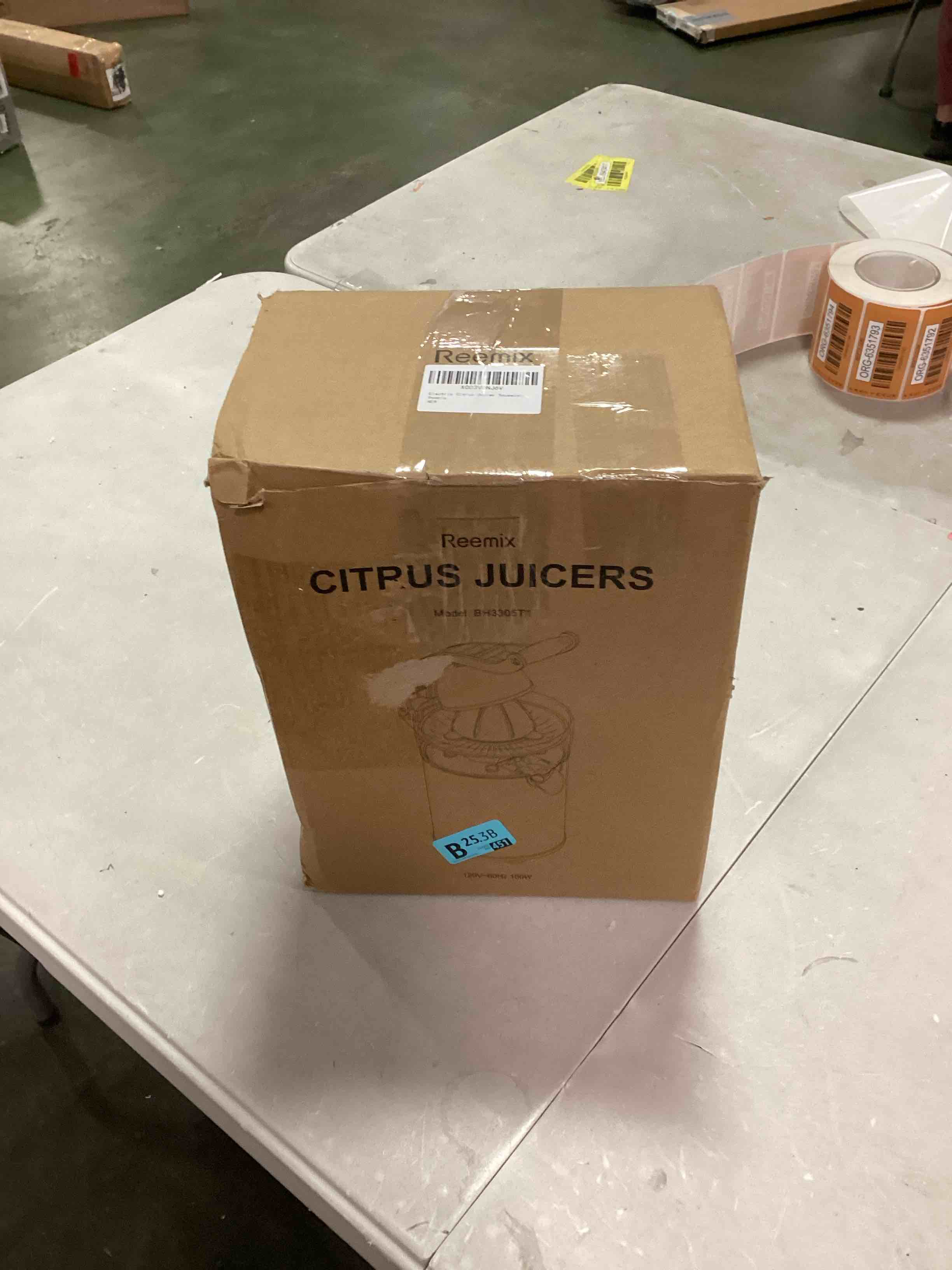 https://s3.amazonaws.com/lotting-images-prod/bidfta/BLU6303825_1712931888140.jpeg