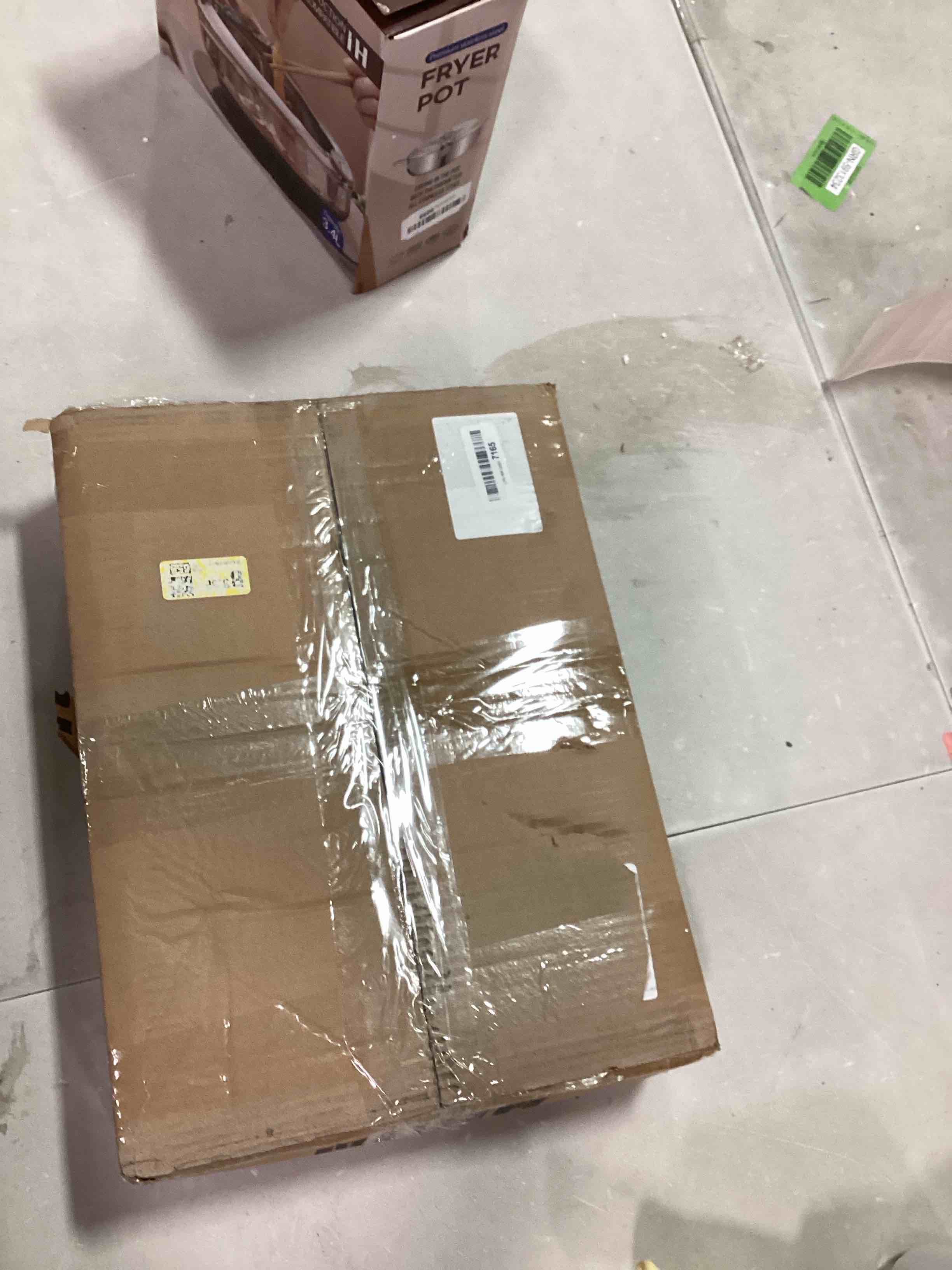 https://s3.amazonaws.com/lotting-images-prod/bidfta/BLU6303826_1712931969433.jpeg