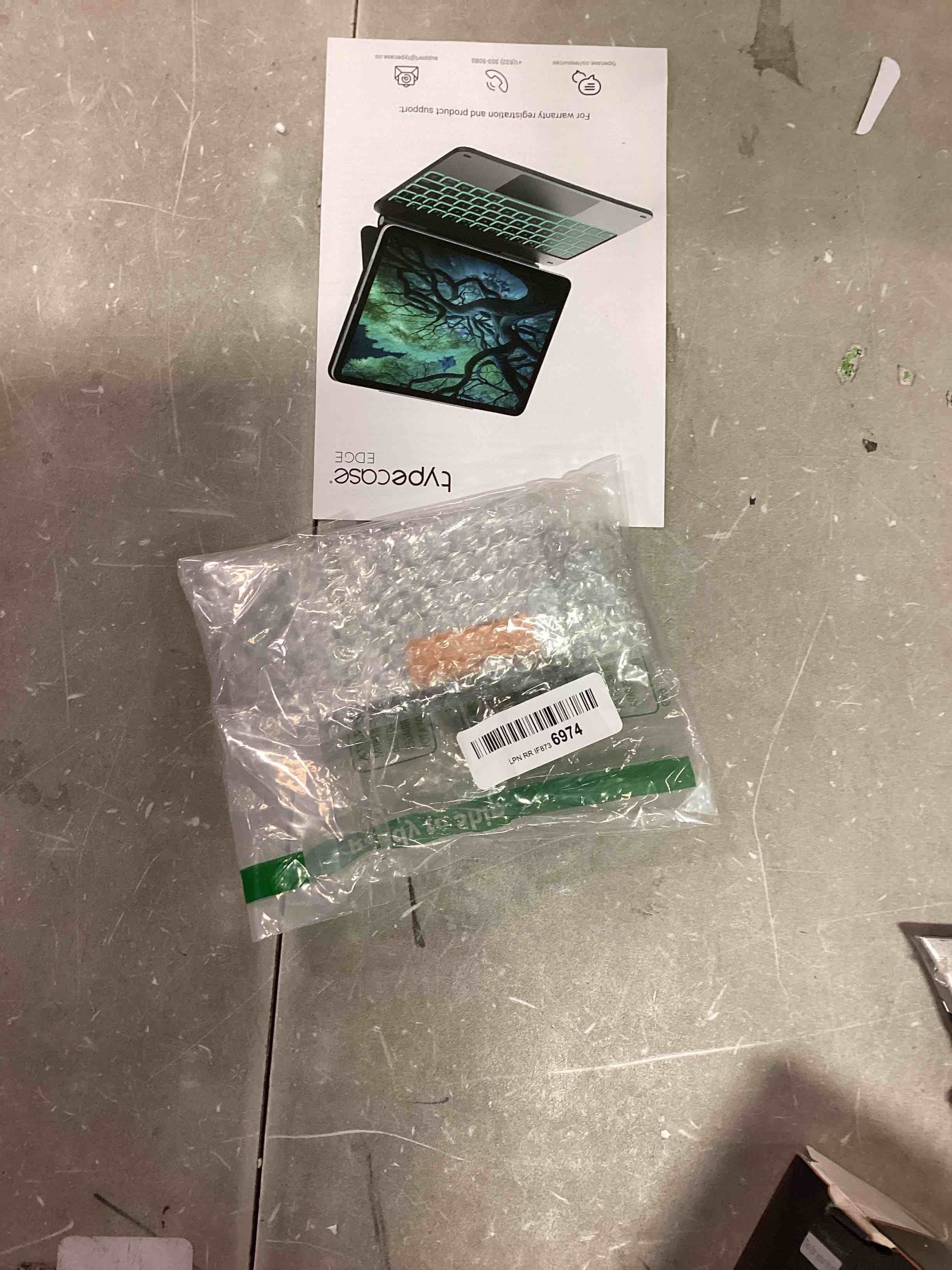 https://s3.amazonaws.com/lotting-images-prod/bidfta/BLU6304470_1713549028089.jpeg