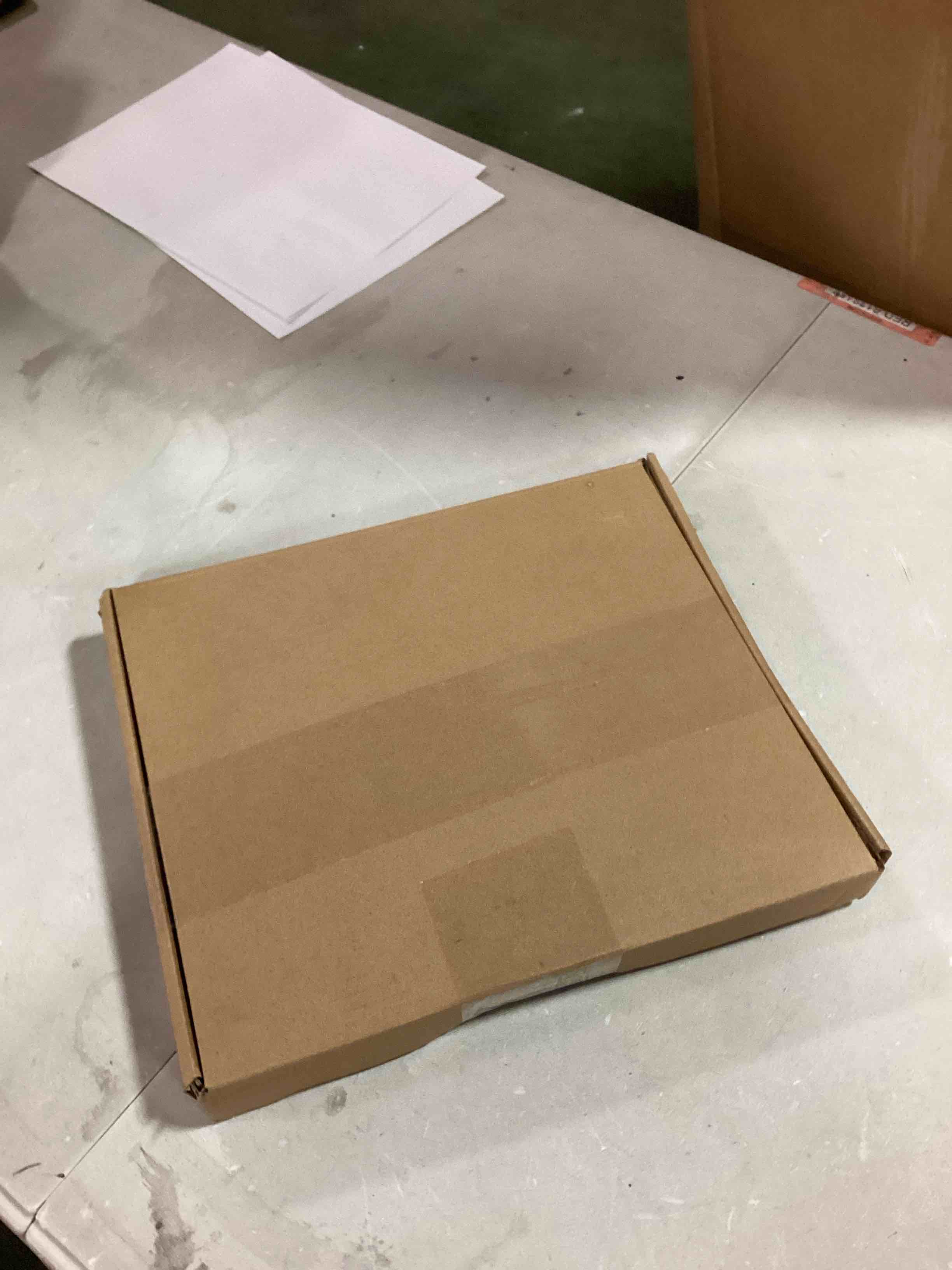 https://s3.amazonaws.com/lotting-images-prod/bidfta/BLU6304611_1713876081973.jpeg