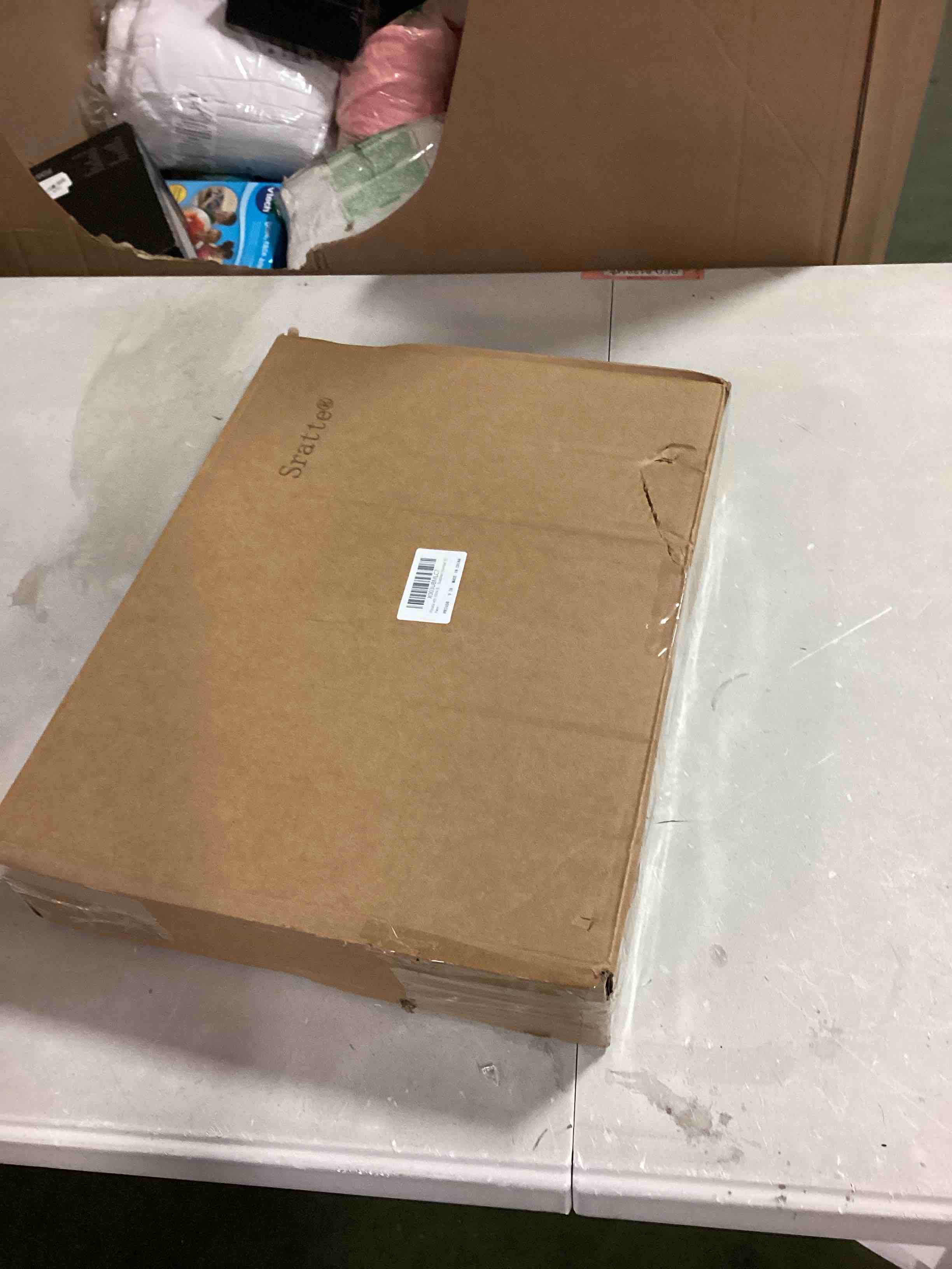 https://s3.amazonaws.com/lotting-images-prod/bidfta/BLU6304652_1713882359873.jpeg